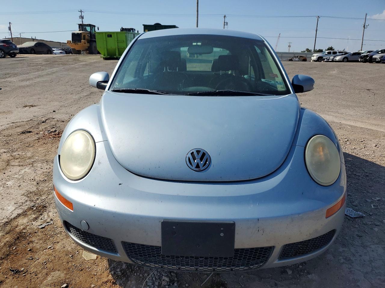 2010 Volkswagen New Beetle Blue vin: 3VWPW3AG7AM012085