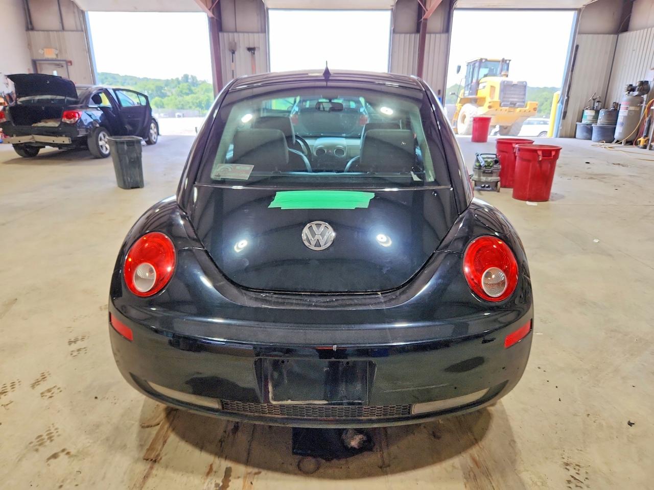 2010 Volkswagen New Beetle Черный vin: 3VWPW3AGXAM010945