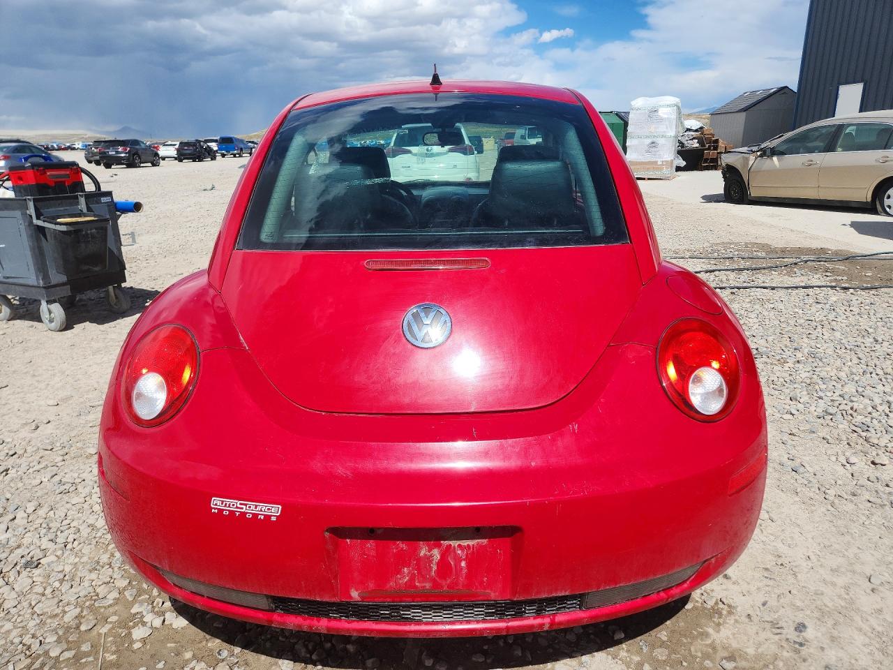2010 Volkswagen New Beetle Red vin: 3VWPW3AGXAM015014