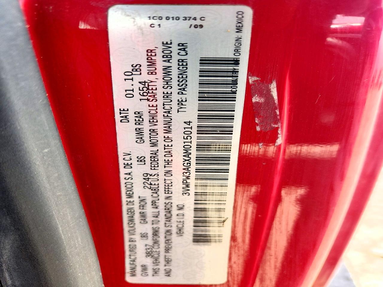 2010 Volkswagen New Beetle Red vin: 3VWPW3AGXAM015014