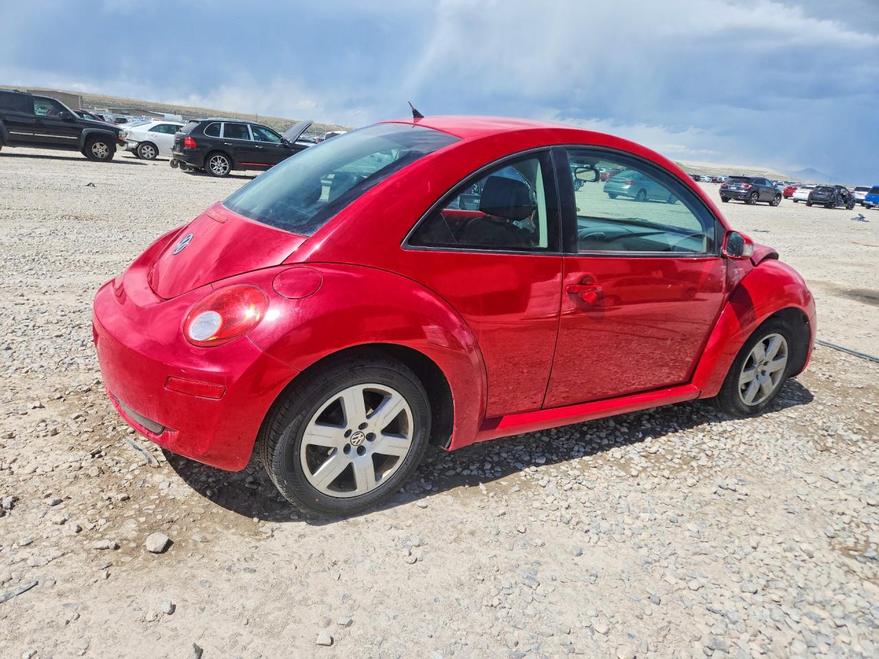 2010 Volkswagen New Beetle Red vin: 3VWPW3AGXAM015014