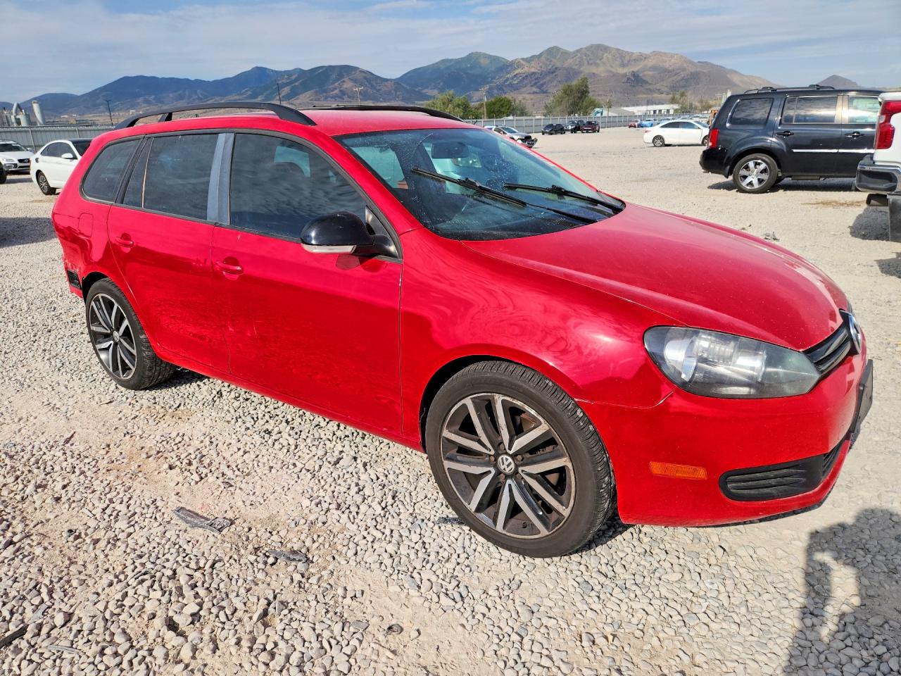 2014 Volkswagen Jetta S Red vin: 3VWPX7AJ2EM608677