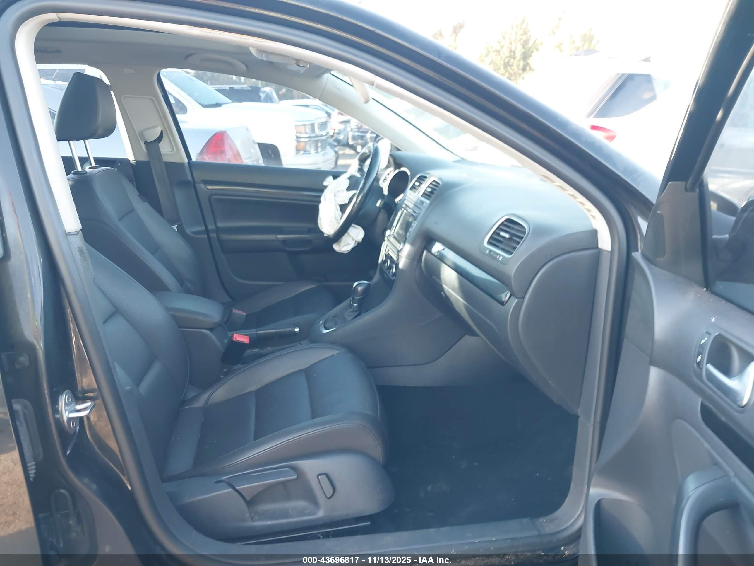 2013 Volkswagen Jetta Sportwagen 2.5l Se Black vin: 3VWPX7AJ5DM684103
