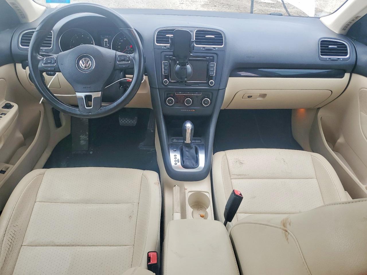 2011 Volkswagen Jetta S White vin: 3VWPZ7AJ0BM664252