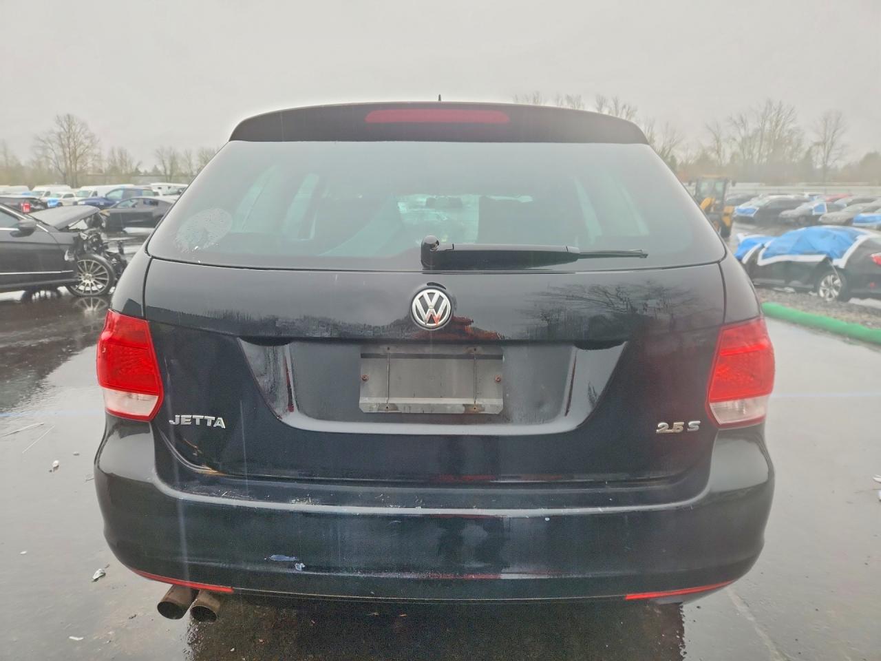 2011 Volkswagen Jetta S Black vin: 3VWPZ7AJ0BM664686