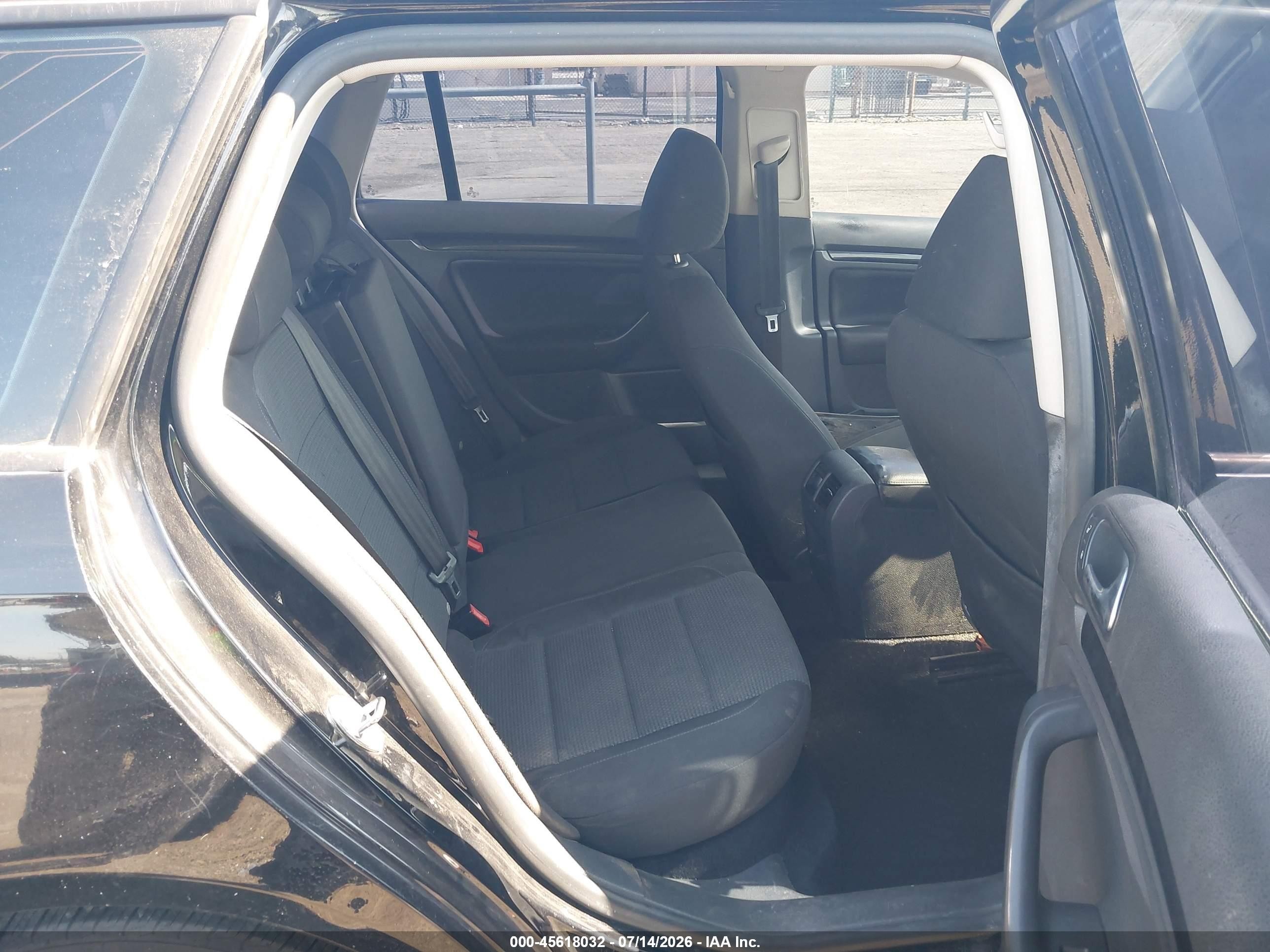 2011 Volkswagen Jetta Sportwagen 2.5l S Gray vin: 3VWPZ7AJ5BM634616
