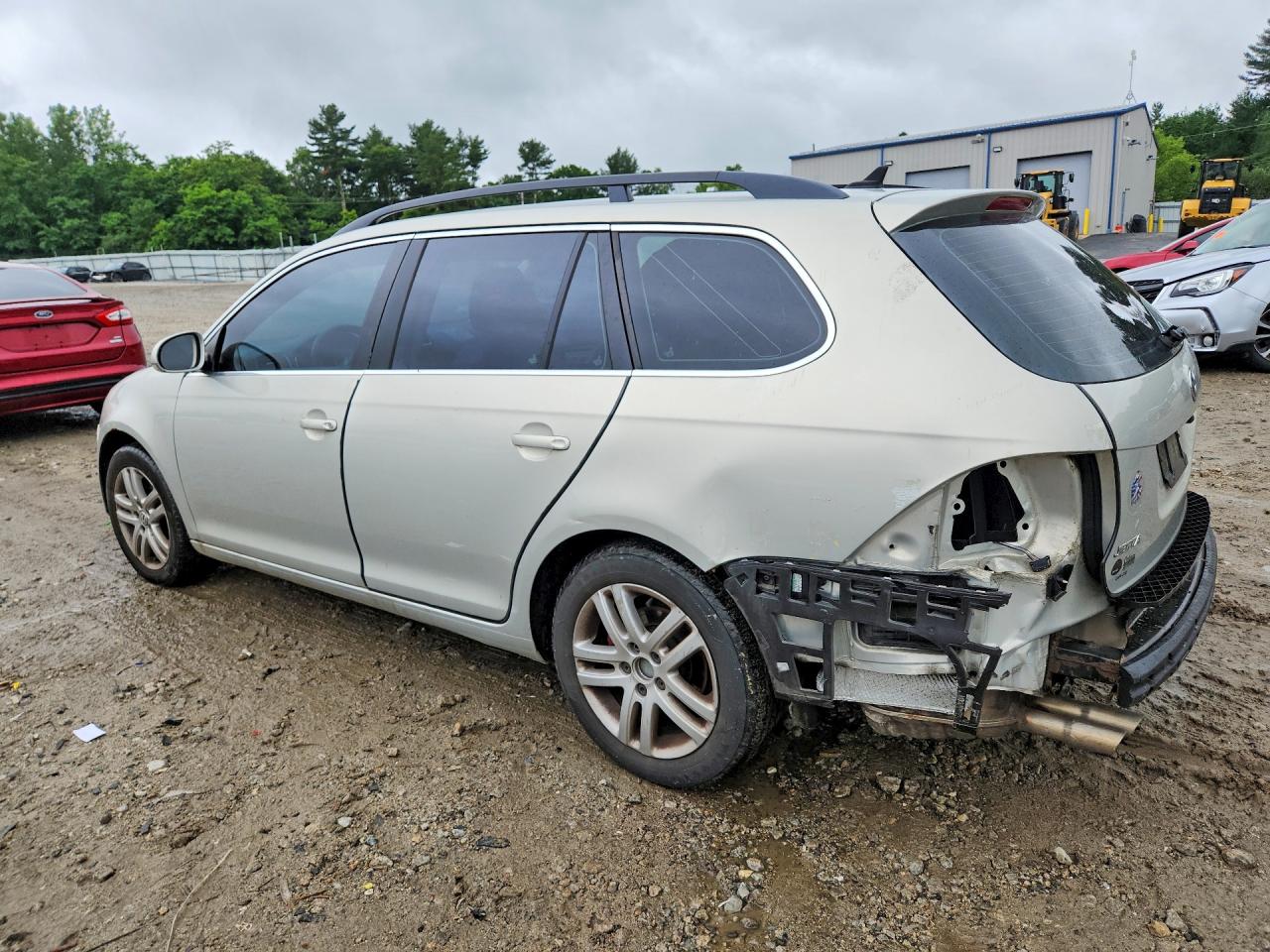 2011 Volkswagen Jetta S Silver vin: 3VWPZ7AJ6BM613998