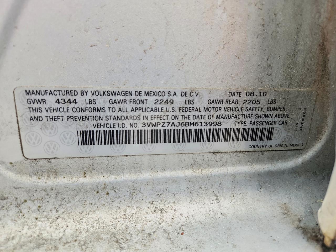 2011 Volkswagen Jetta S Silver vin: 3VWPZ7AJ6BM613998