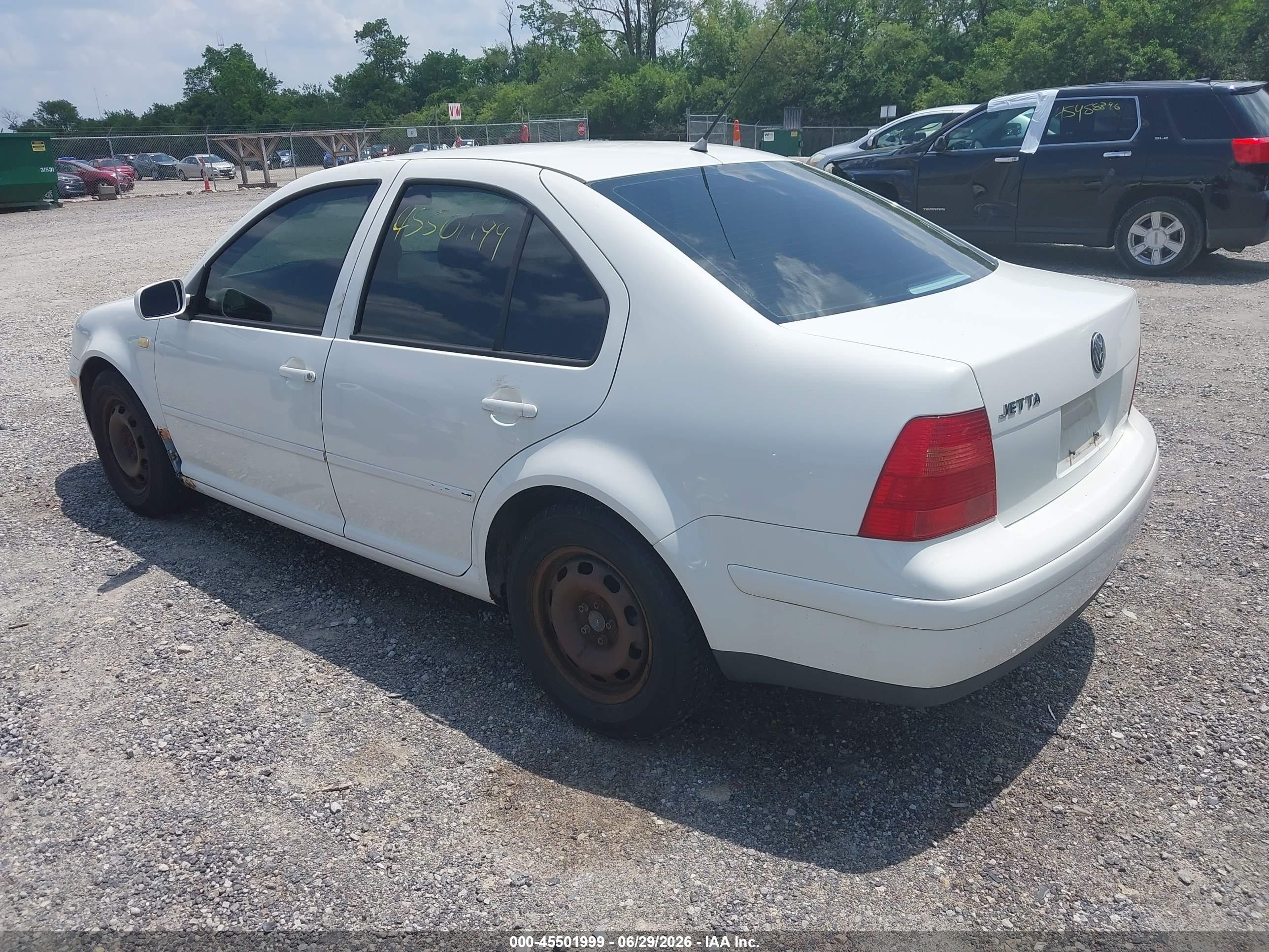 1999 Volkswagen Jetta Gl White vin: 3VWRA29M5XM015815