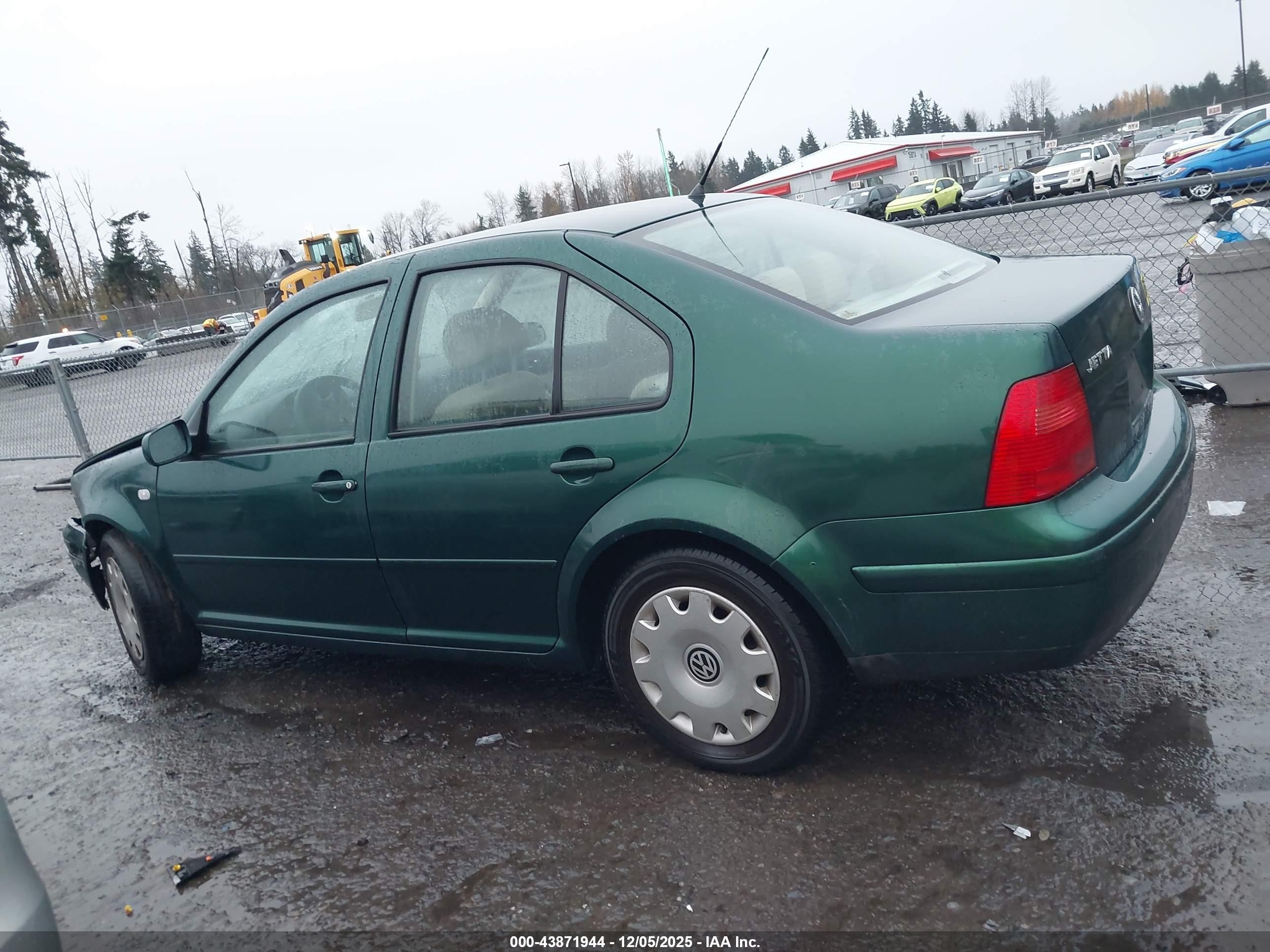 1999 Volkswagen Jetta Gl Green vin: 3VWRA29M9XM090601
