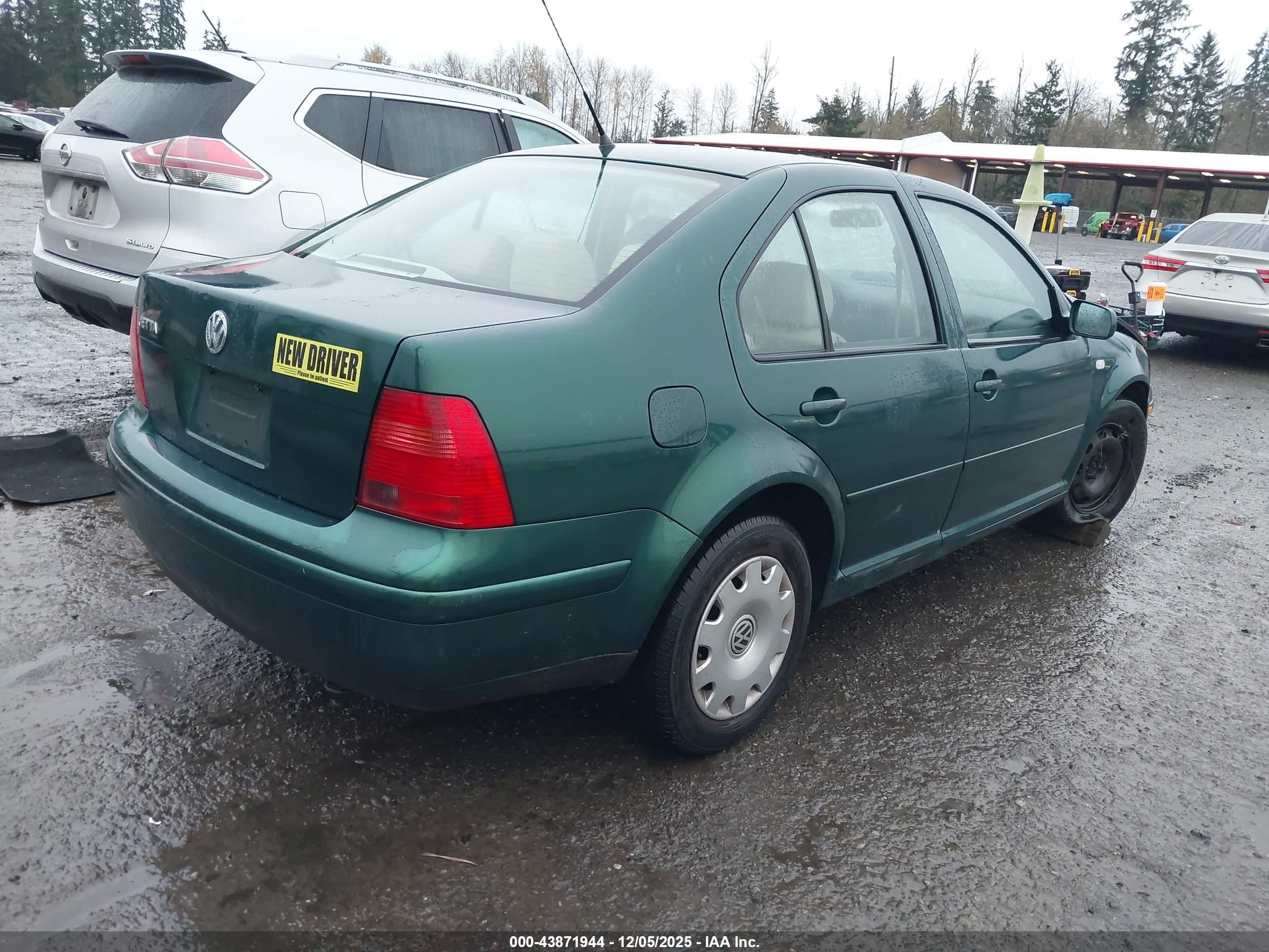 1999 Volkswagen Jetta Gl Green vin: 3VWRA29M9XM090601