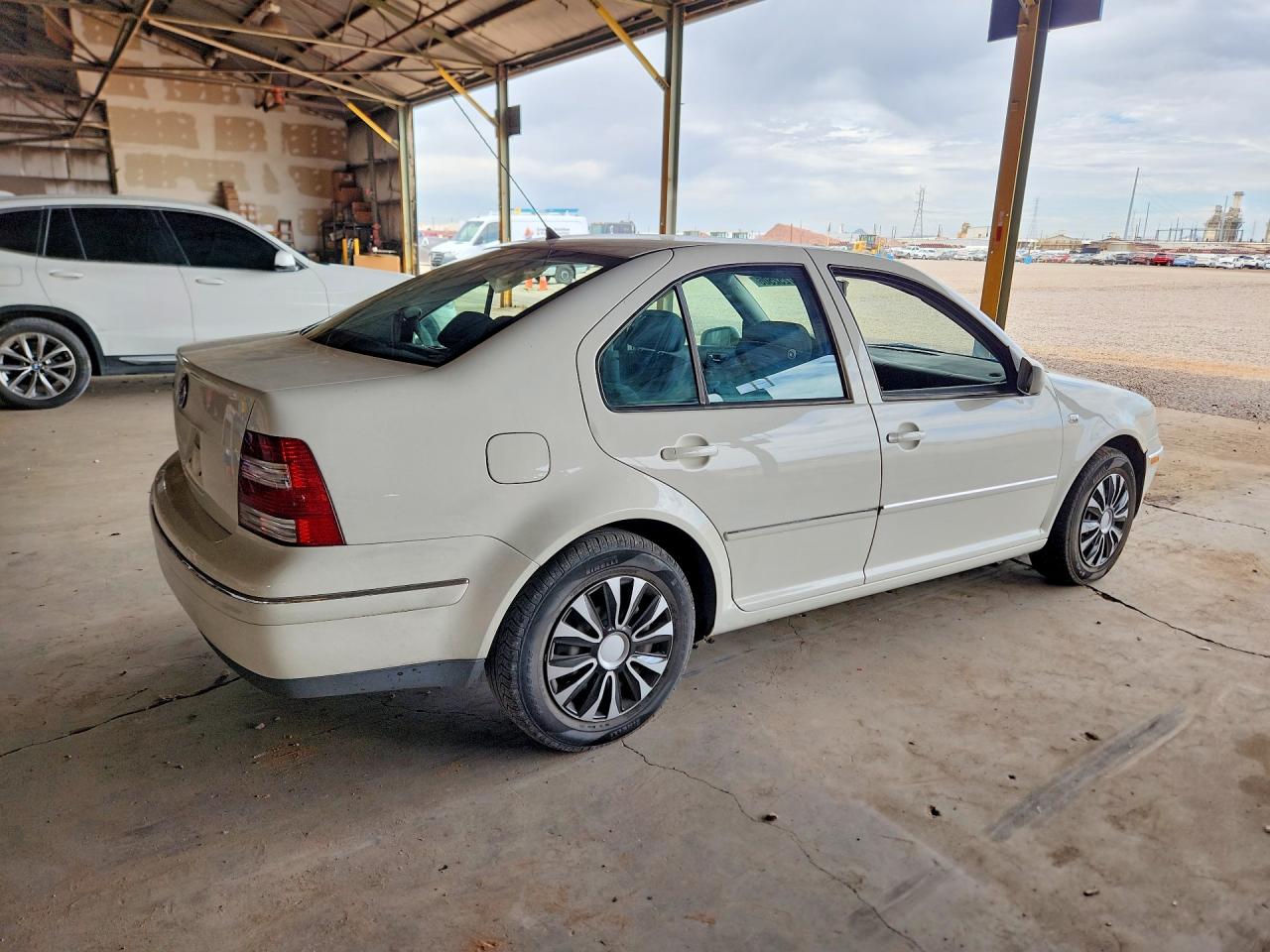2005 Volkswagen Jetta Gl White vin: 3VWRA69M25M016800