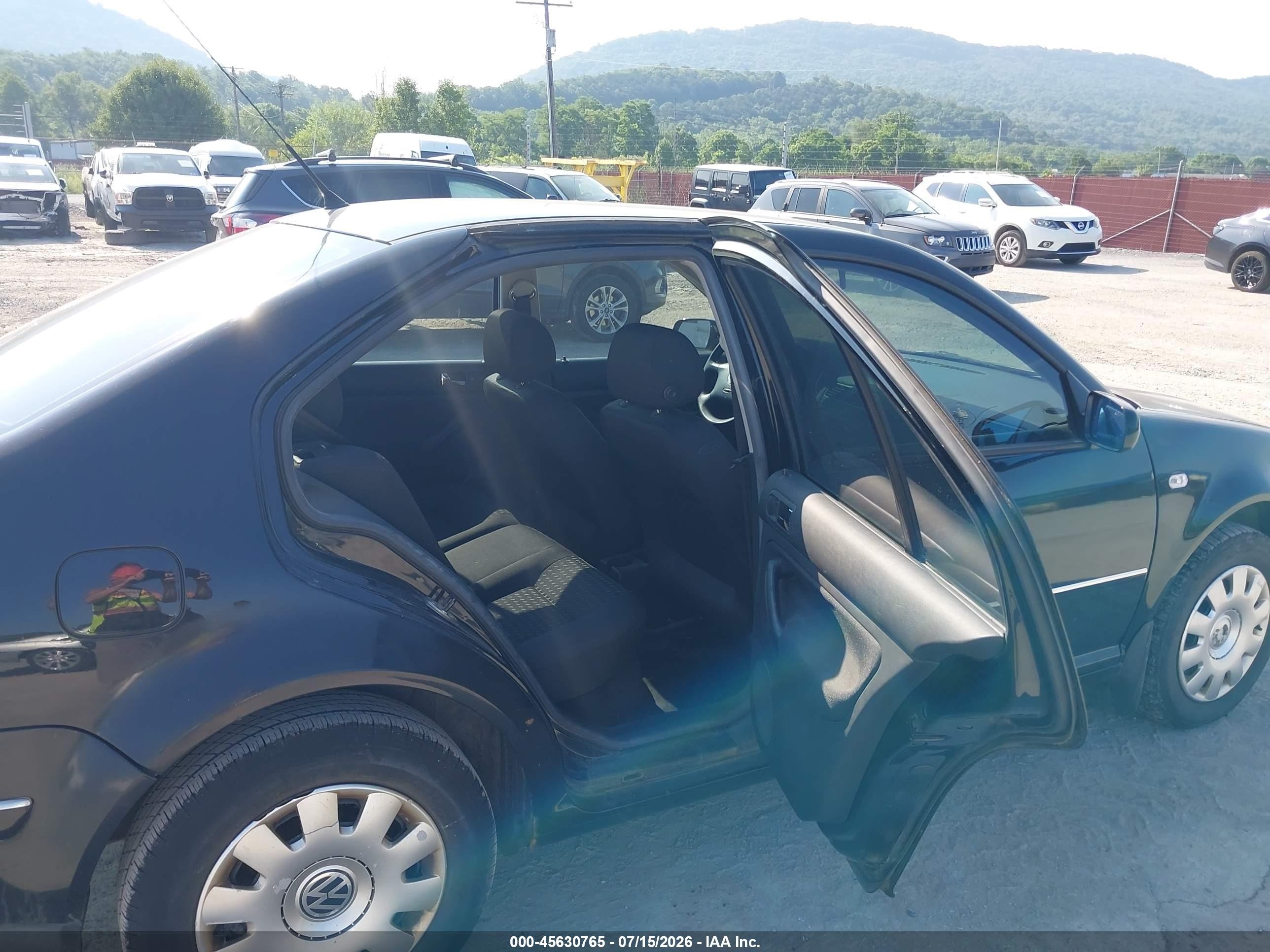 2004 Volkswagen Jetta Gl Black vin: 3VWRA69M64M014093