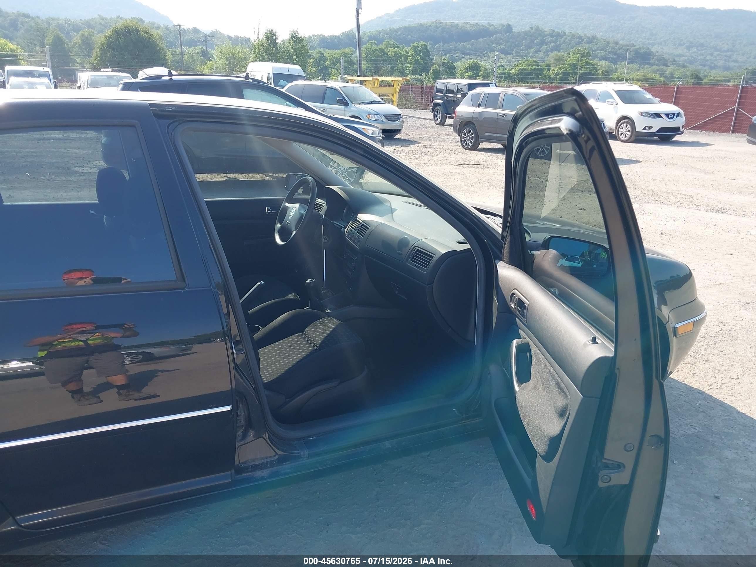 2004 Volkswagen Jetta Gl Black vin: 3VWRA69M64M014093