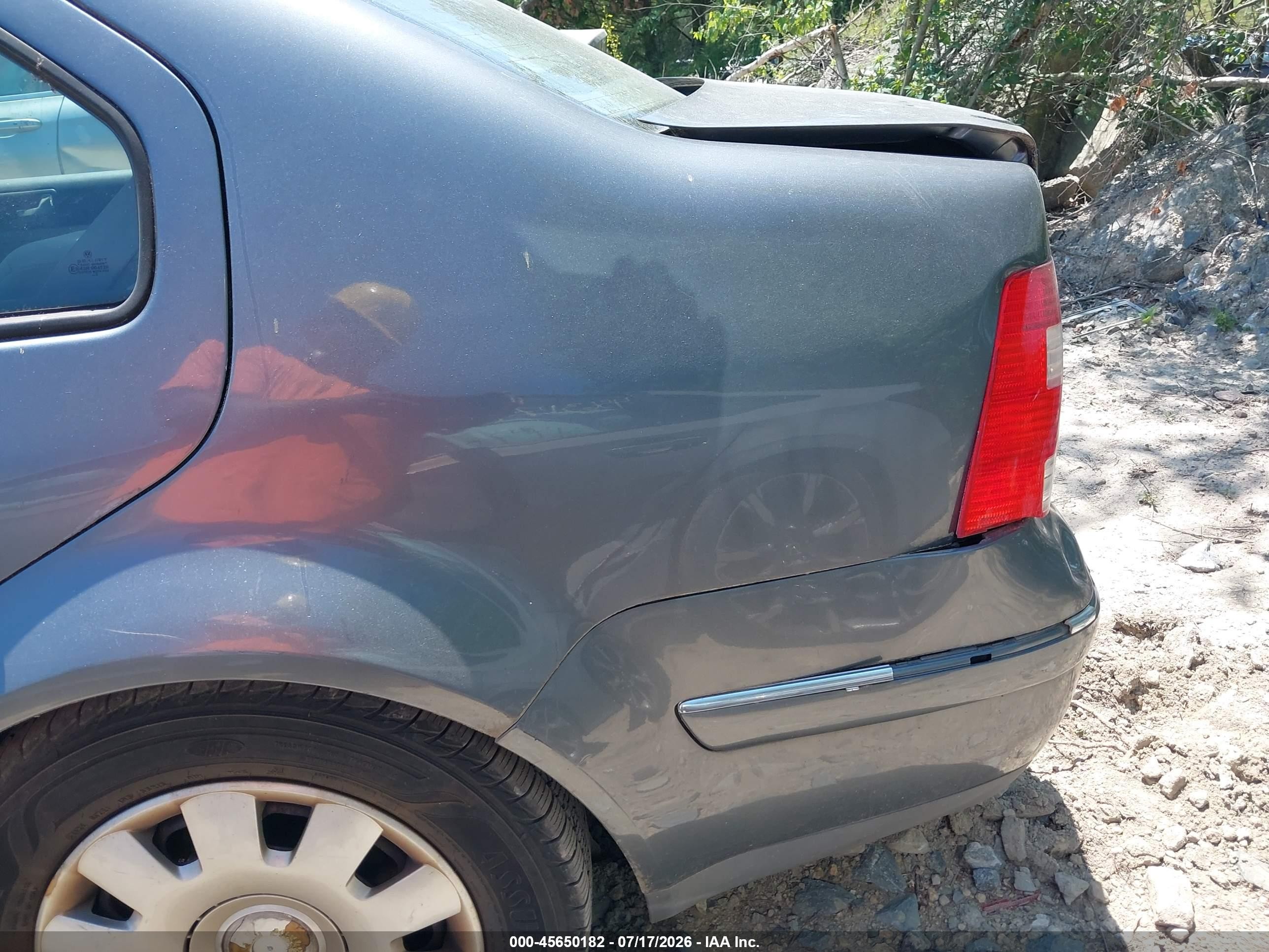 2004 Volkswagen Jetta Gl Silver vin: 3VWRA69M74M012935