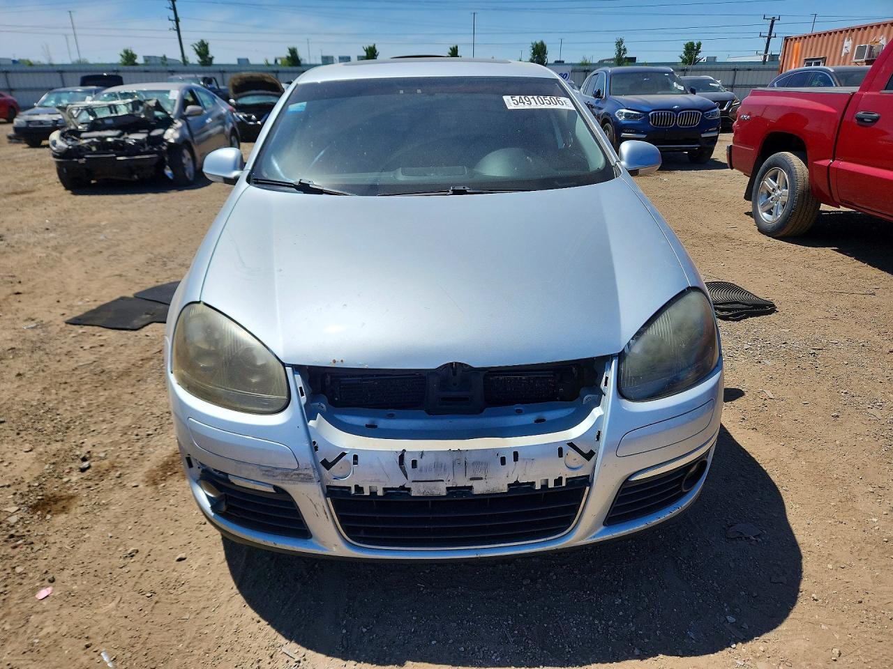 2008 Volkswagen Jetta Серебряный vin: 3VWRA71K98M190190