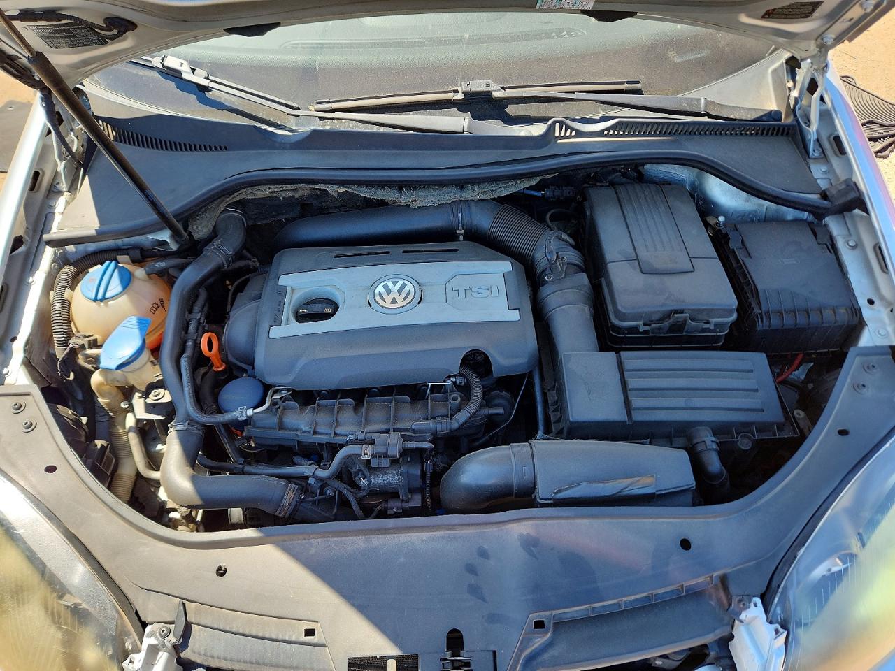 2008 Volkswagen Jetta Серебряный vin: 3VWRA71K98M190190