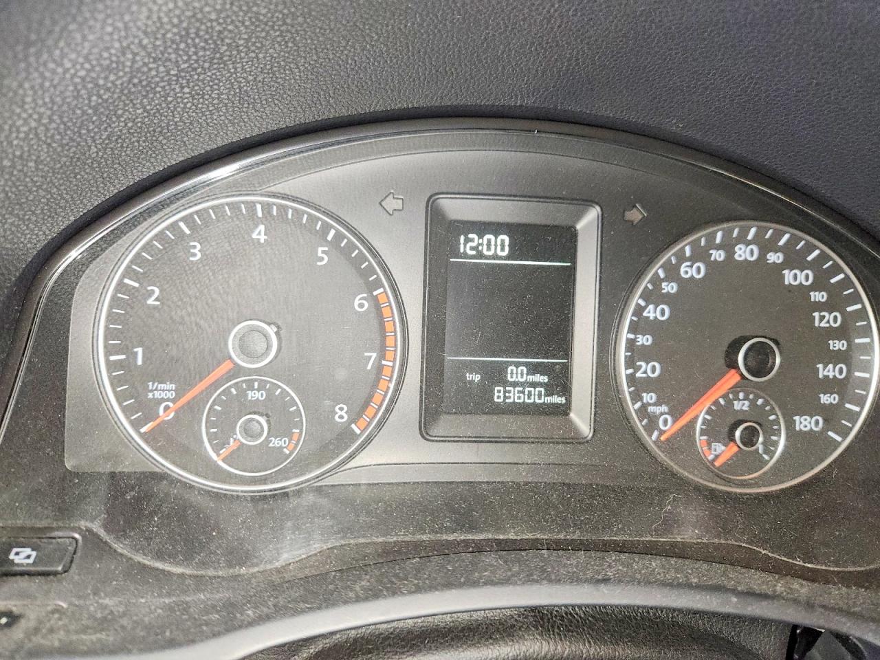 2010 Volkswagen Jetta Wolfsburg Белый vin: 3VWRA7AJ9AM036673