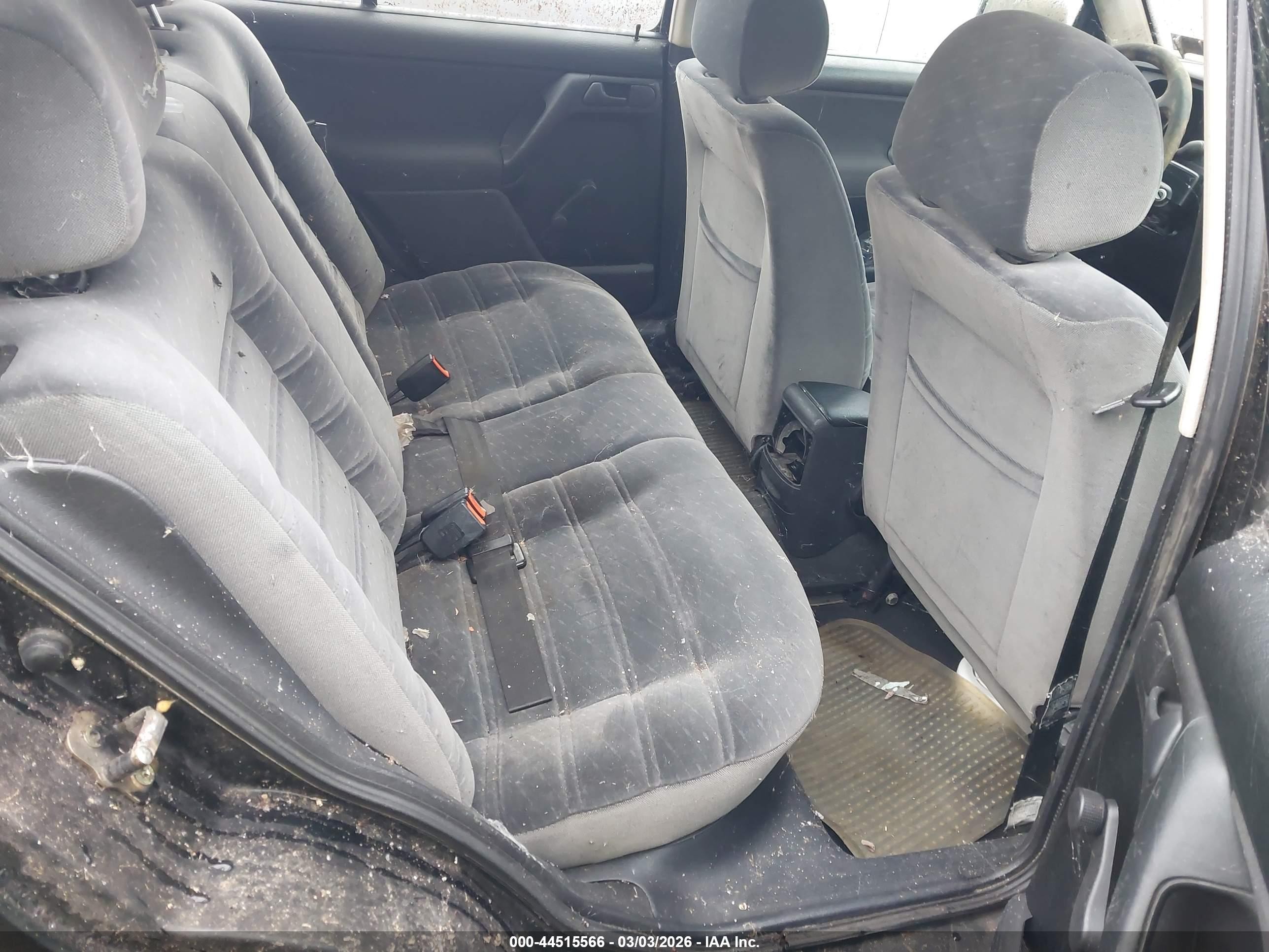 1996 Volkswagen Jetta Gl Black vin: 3VWRA81H1TM006119