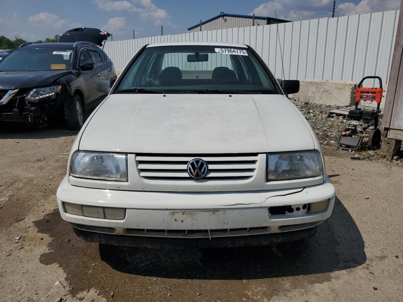 1998 Volkswagen Jetta Gl White vin: 3VWRA81H1WM111439