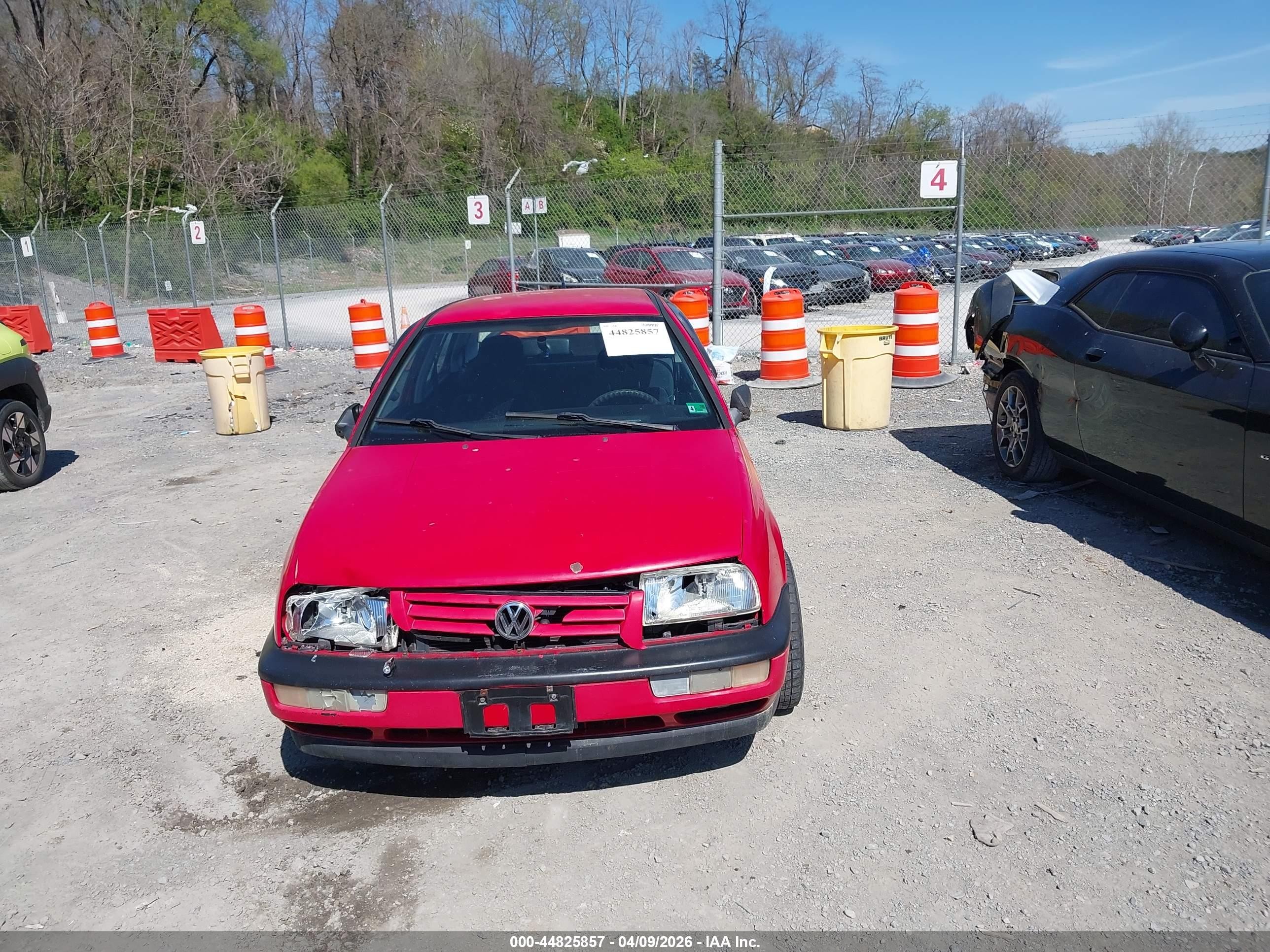 1998 Volkswagen Jetta Gl Red vin: 3VWRA81H2WM234098