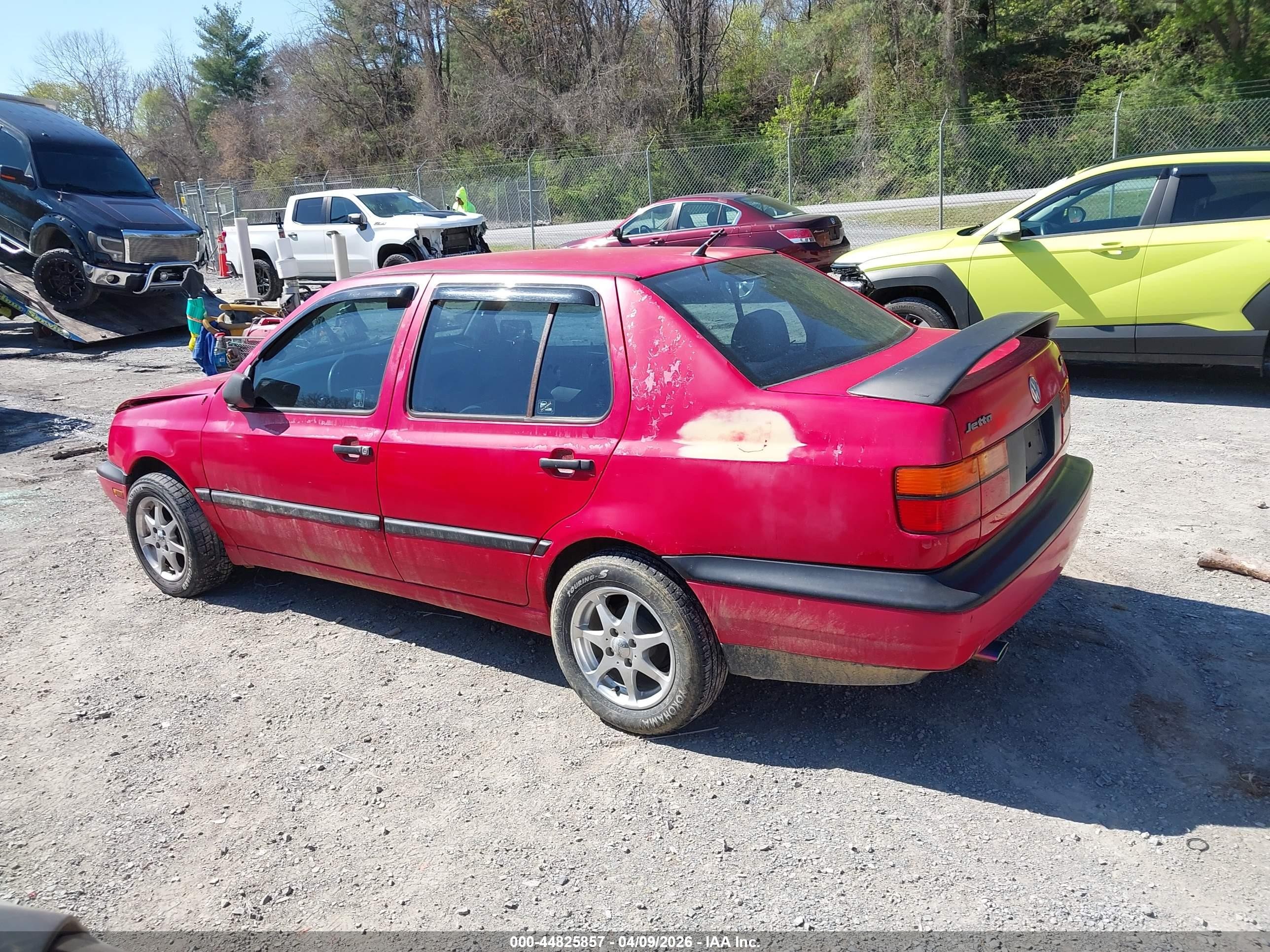 1998 Volkswagen Jetta Gl Red vin: 3VWRA81H2WM234098