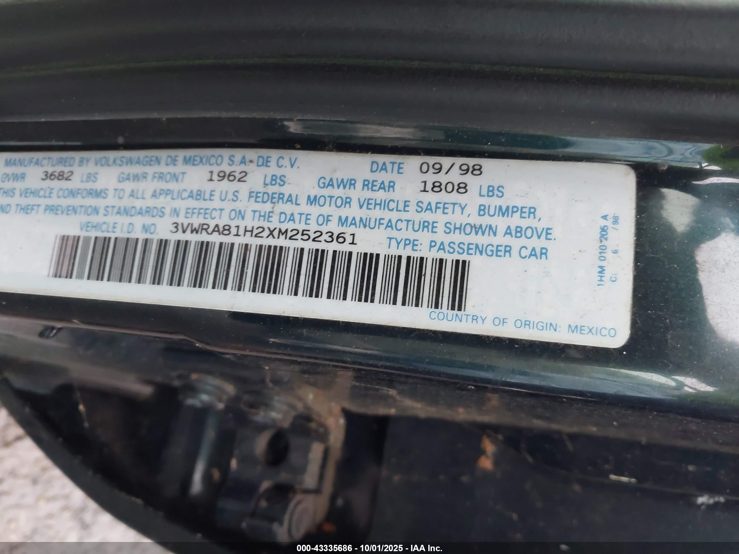1999 Volkswagen Jetta Gl Green vin: 3VWRA81H2XM252361
