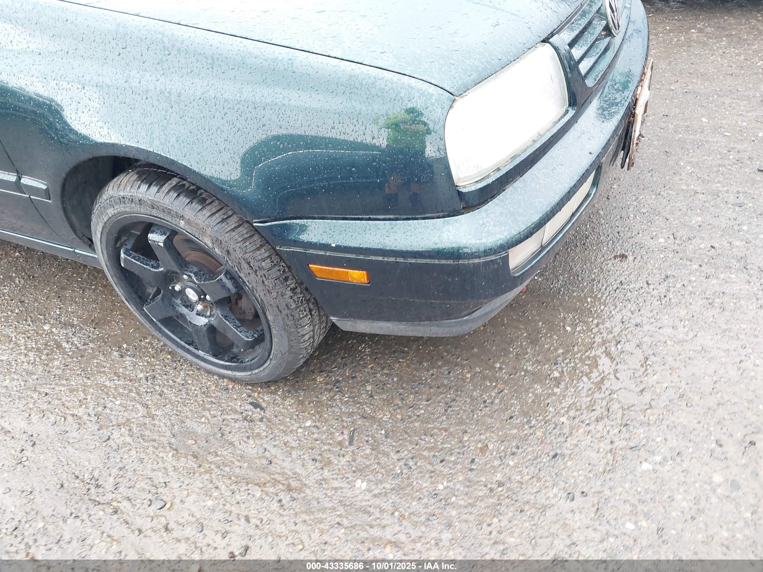 1999 Volkswagen Jetta Gl Green vin: 3VWRA81H2XM252361