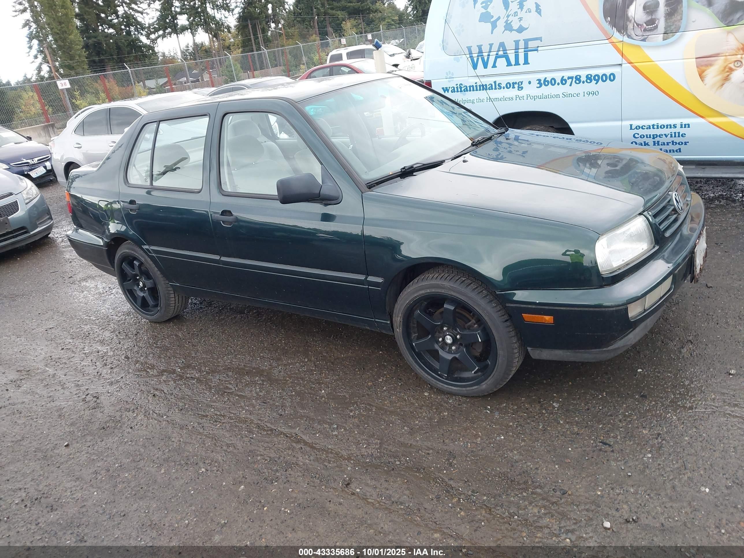 1999 Volkswagen Jetta Gl Green vin: 3VWRA81H2XM252361