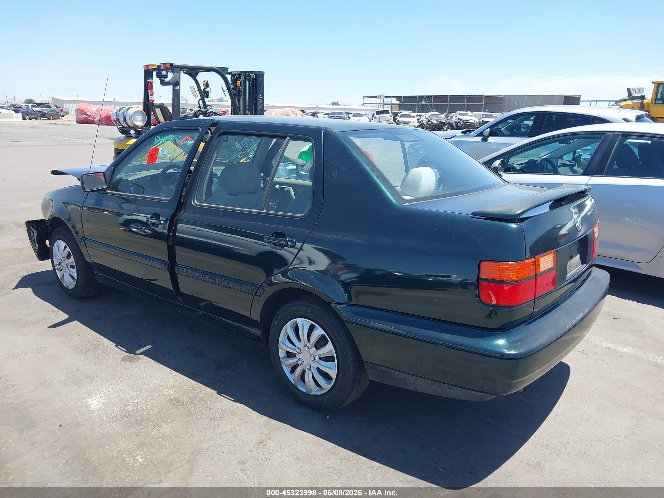 1998 Volkswagen Jetta Gl Зеленый vin: 3VWRA81H7WM120632