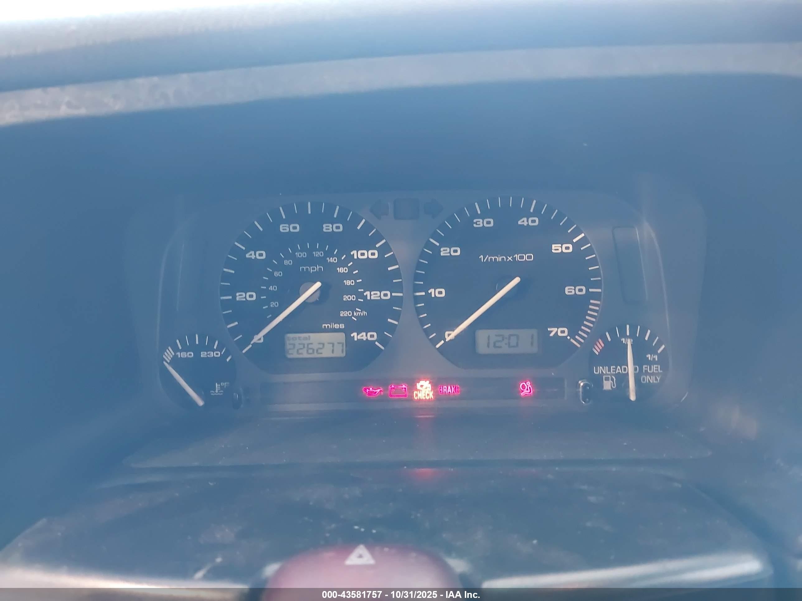 1999 Volkswagen Jetta Gl Silver vin: 3VWRA81H8XM221227