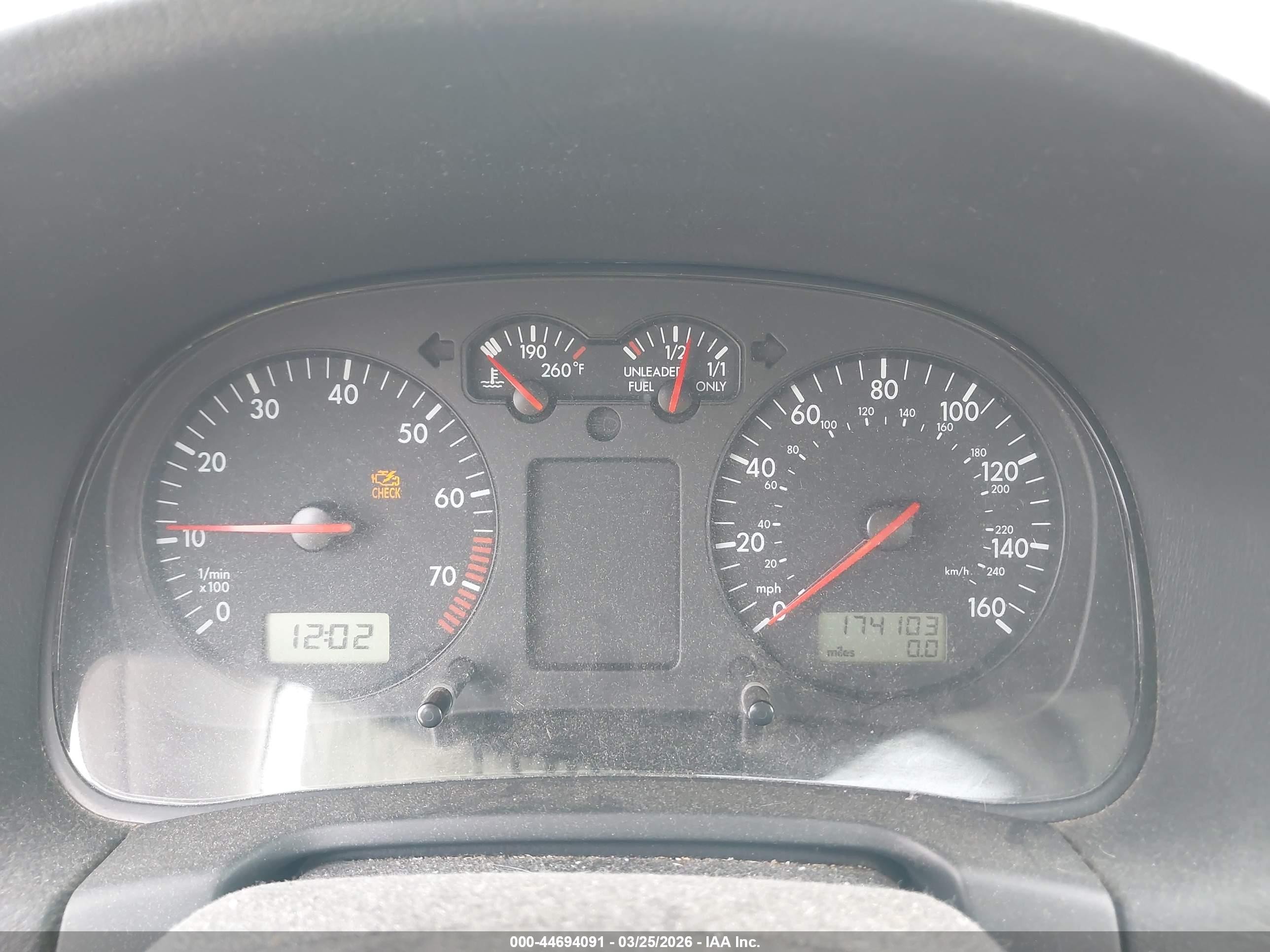 1999 Volkswagen Jetta Gl White vin: 3VWRC29M1XM113718