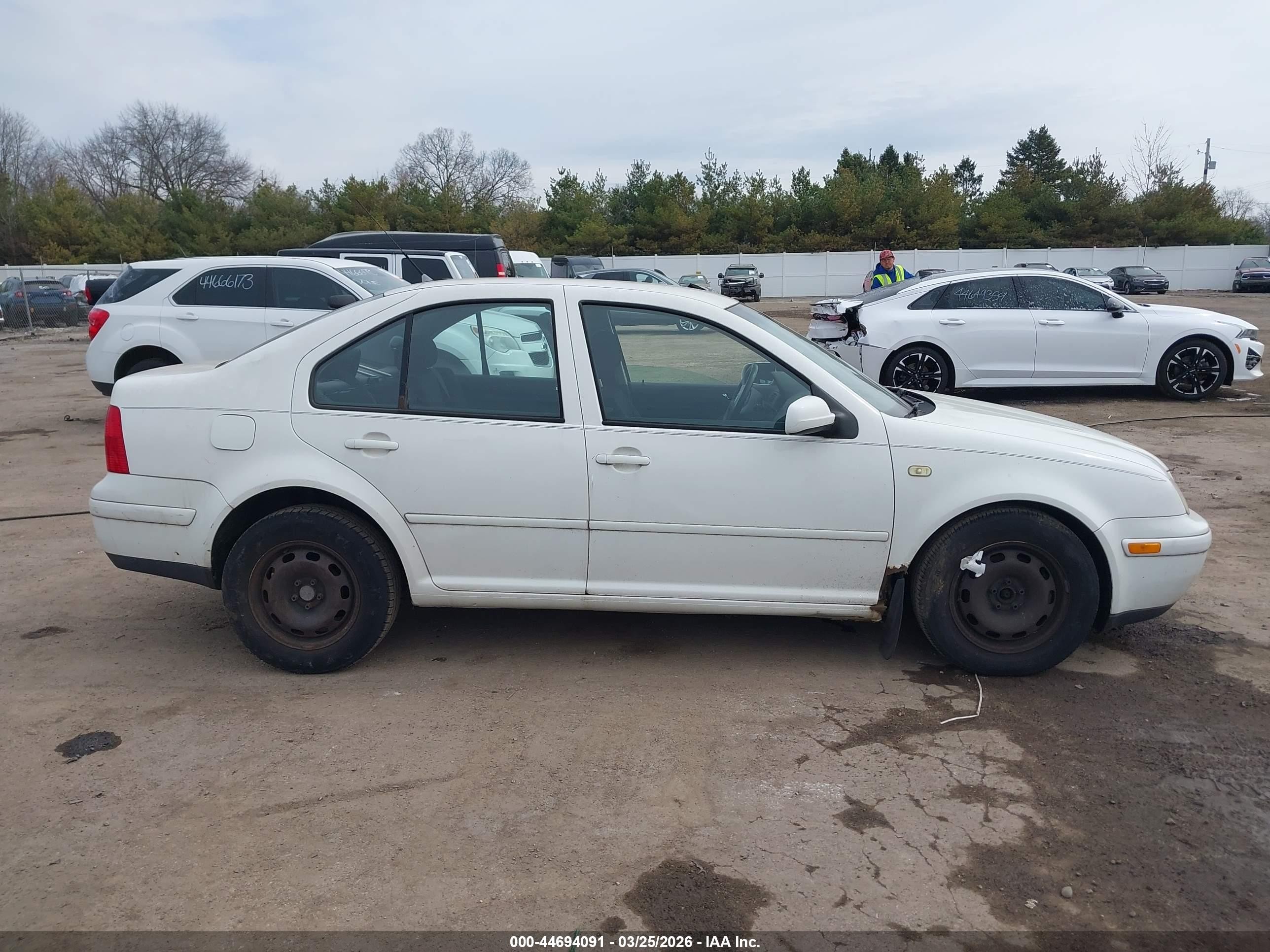 1999 Volkswagen Jetta Gl White vin: 3VWRC29M1XM113718