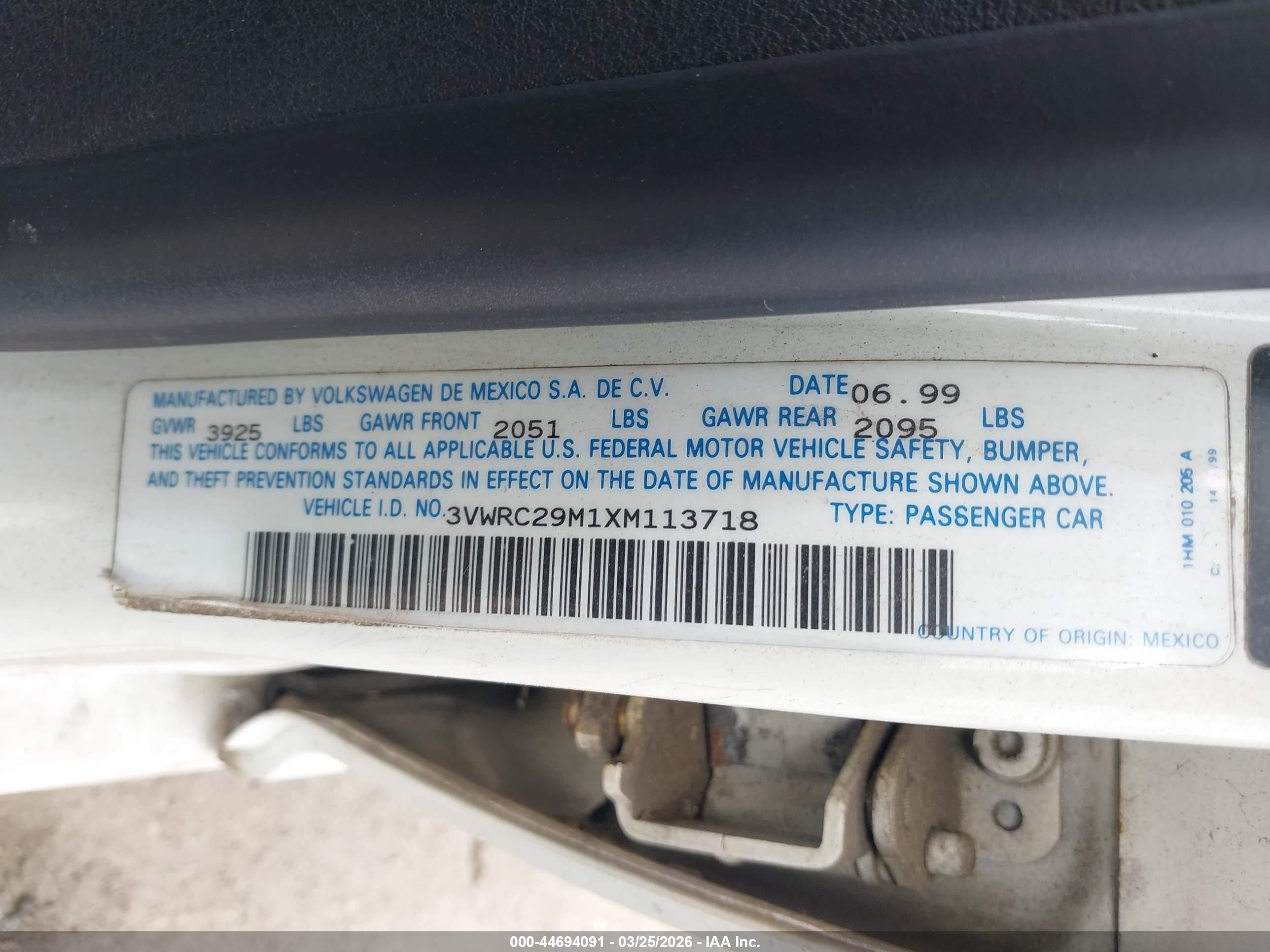 1999 Volkswagen Jetta Gl White vin: 3VWRC29M1XM113718