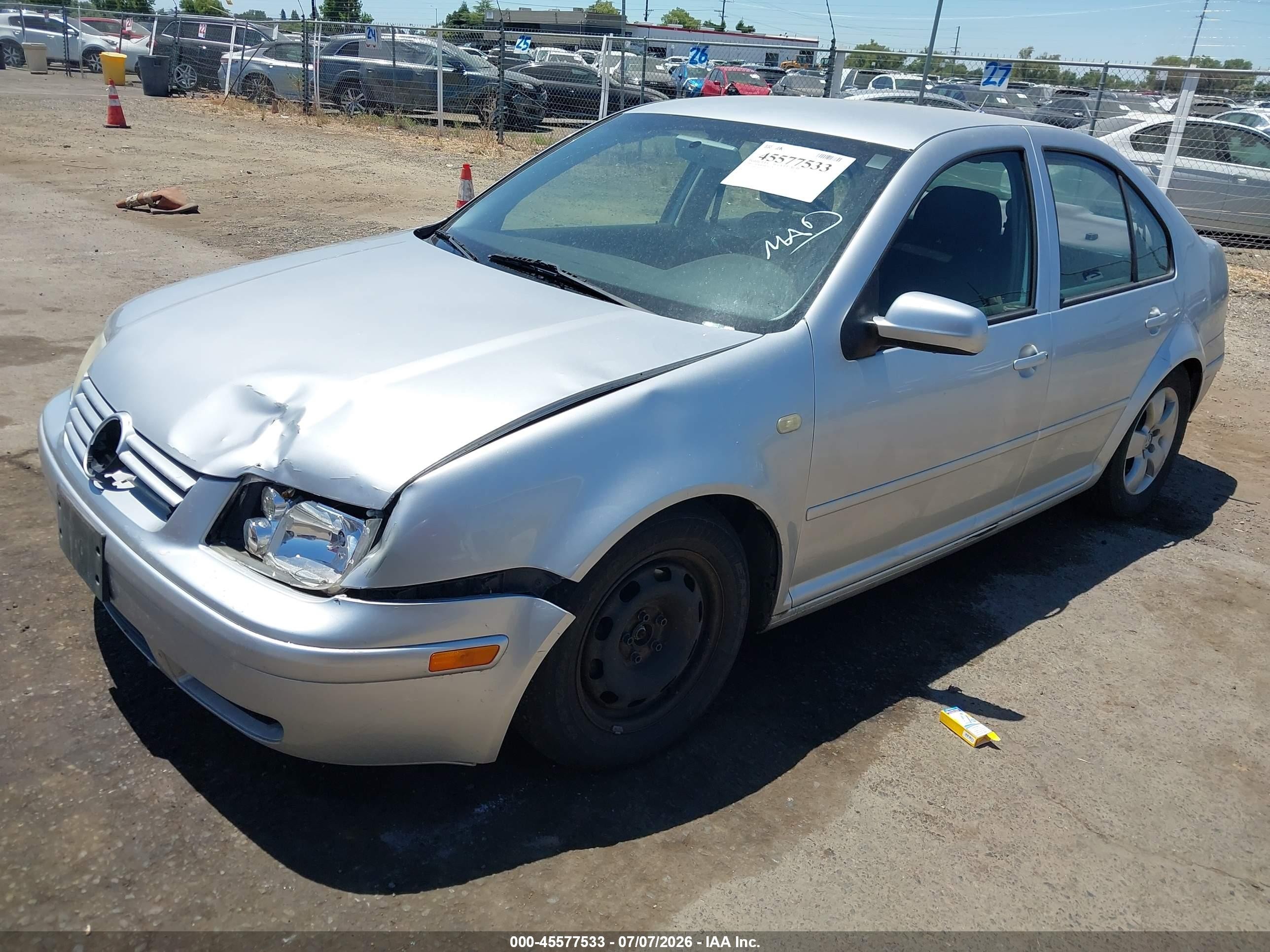 2000 Volkswagen Jetta Gl Серебряный vin: 3VWRC29M6YM057714