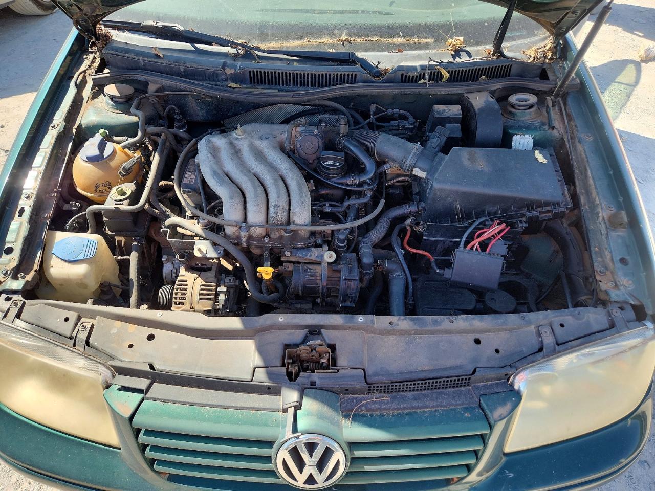 1999 Volkswagen Jetta Gl Green vin: 3VWRC29M8XM087618