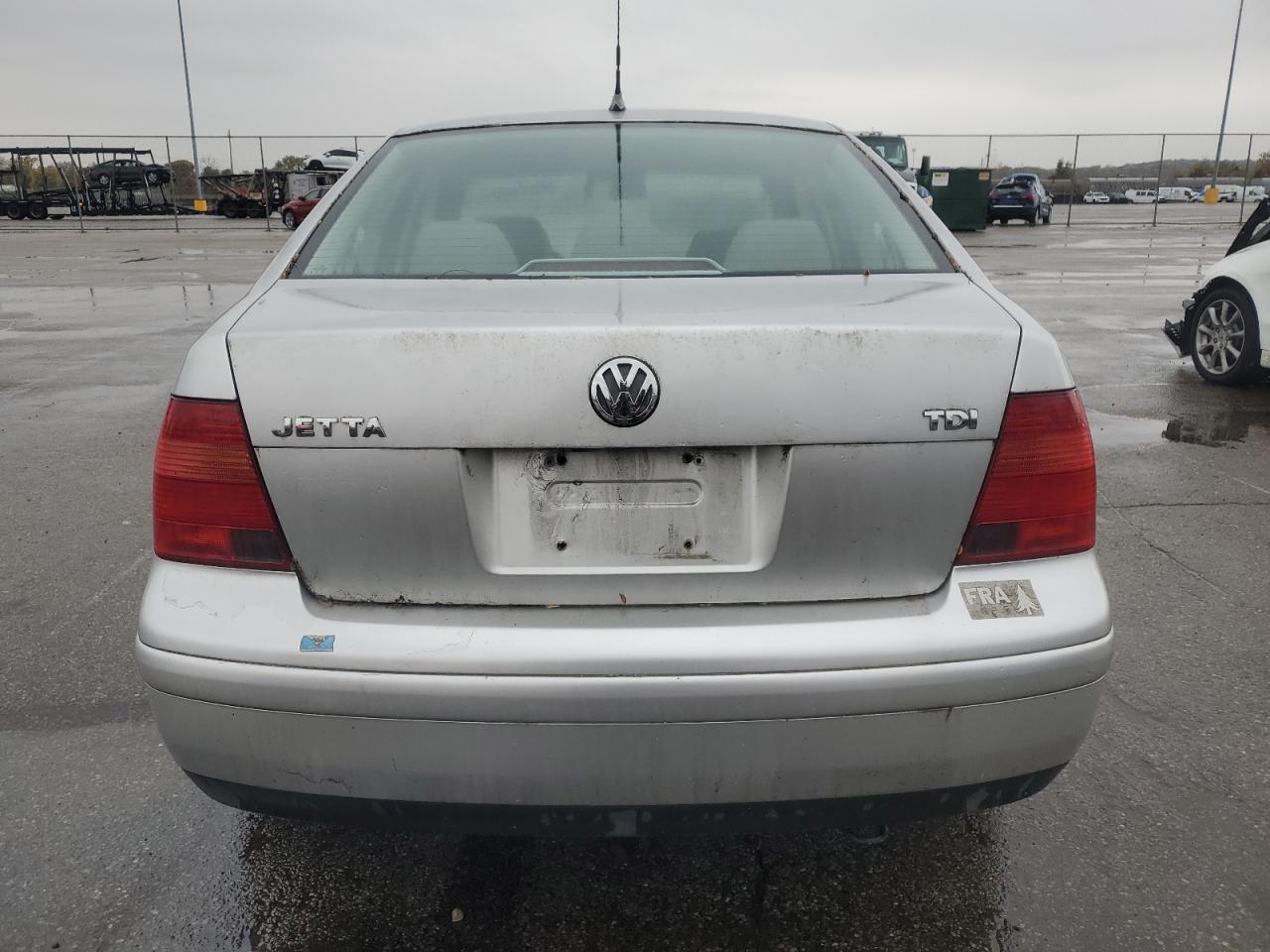 2000 Volkswagen Jetta Gl Tdi Silver vin: 3VWRF29M1YM004426