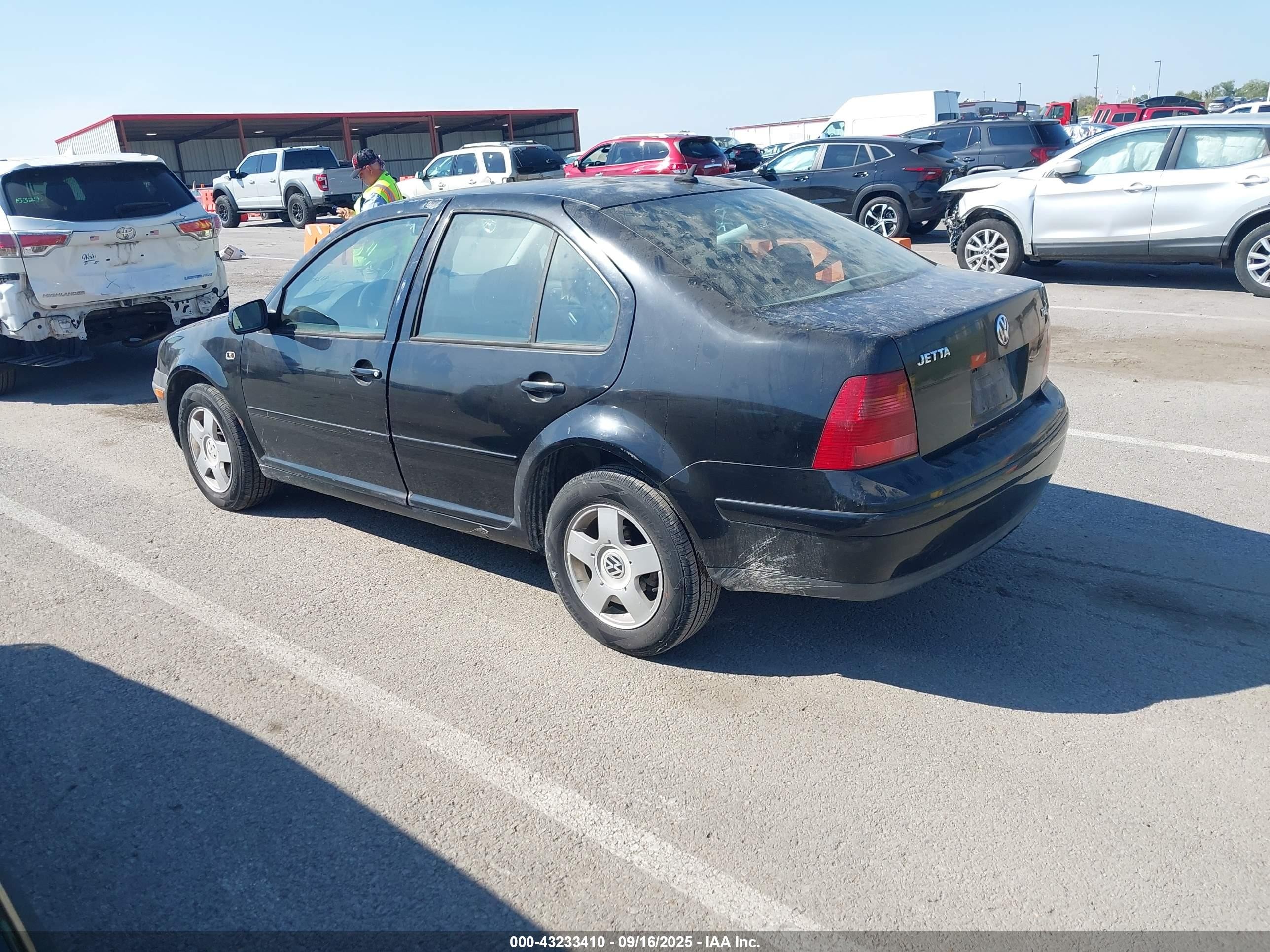 2000 Volkswagen Jetta Gl Tdi Черный vin: 3VWRF29M4YM088631
