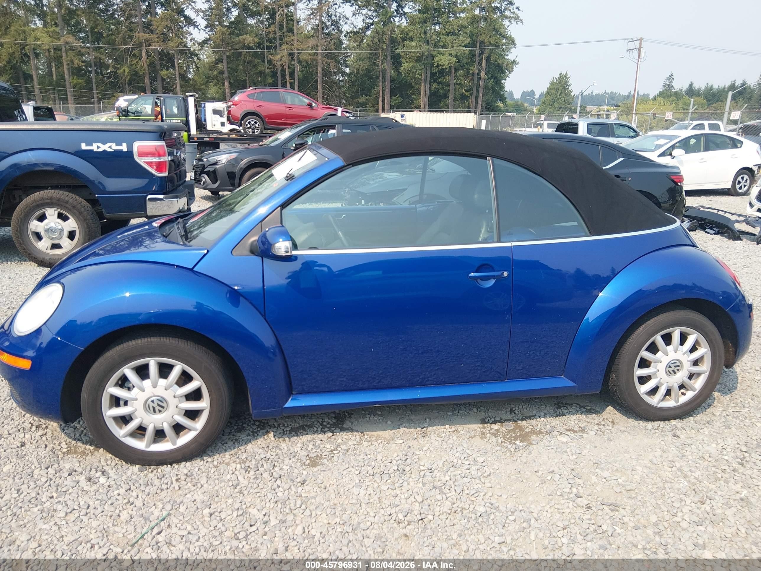2008 Volkswagen New Beetle Se Blue vin: 3VWRF31Y18M409786