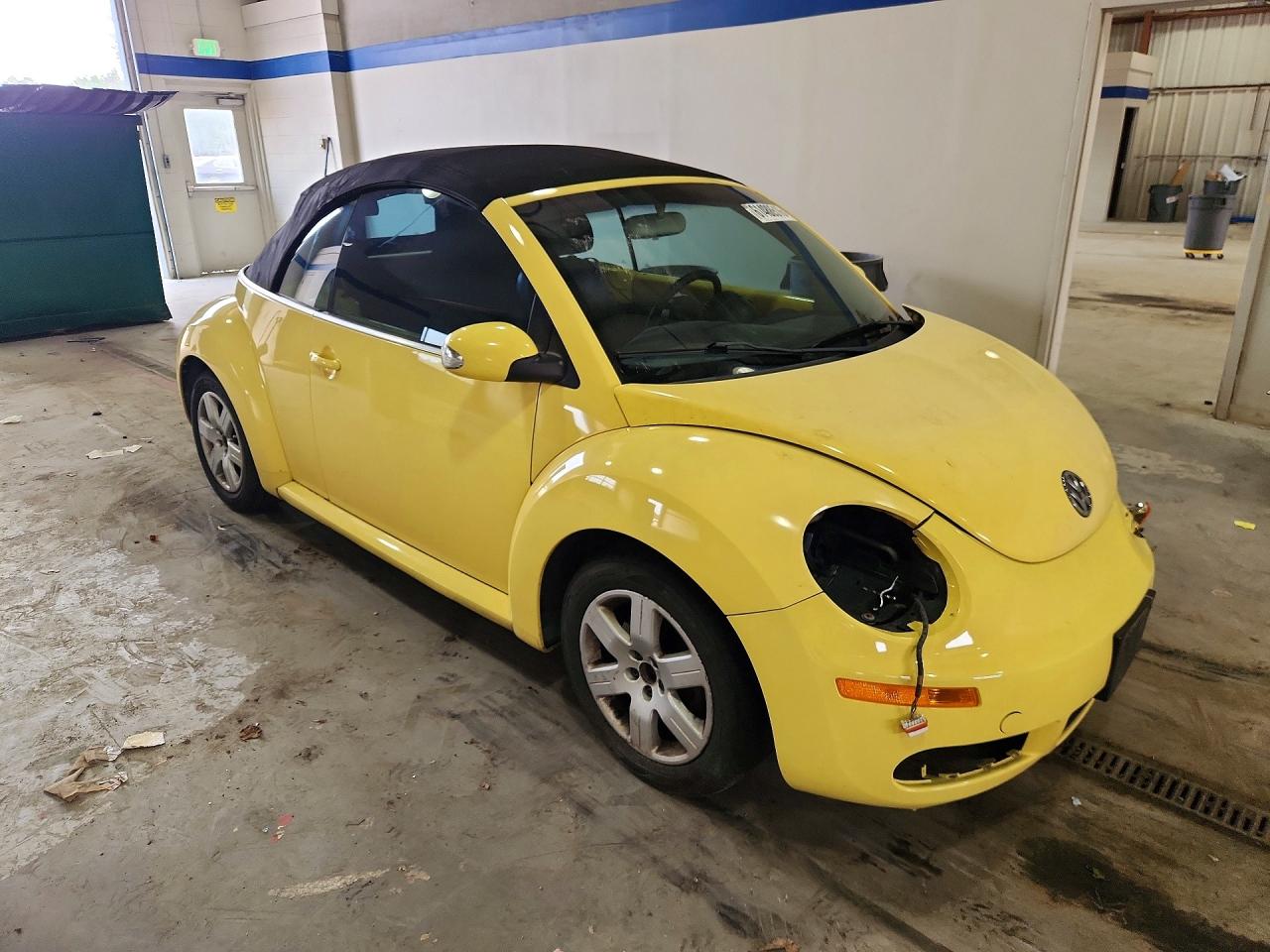 2007 Volkswagen New Beetle Convertible Option Package 1 Yellow vin: 3VWRF31Y27M420455