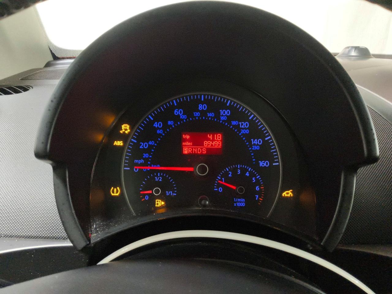 2009 Volkswagen New Beetle S Red vin: 3VWRF31Y29M408762