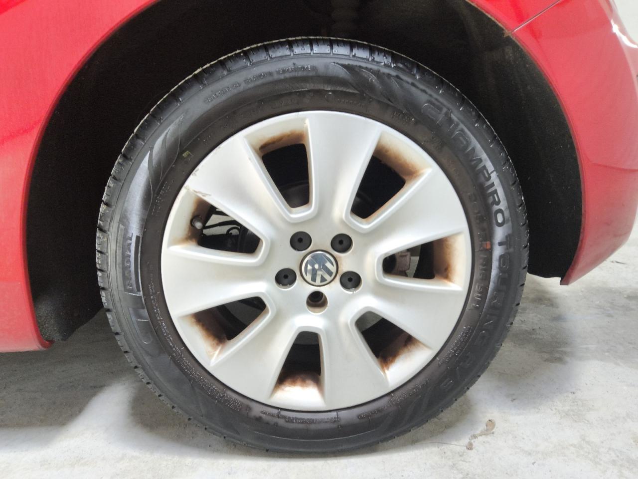 2009 Volkswagen New Beetle S Red vin: 3VWRF31Y29M408762 Damage: Left Rear Wheel, Multiple Scratches Heavy, 4