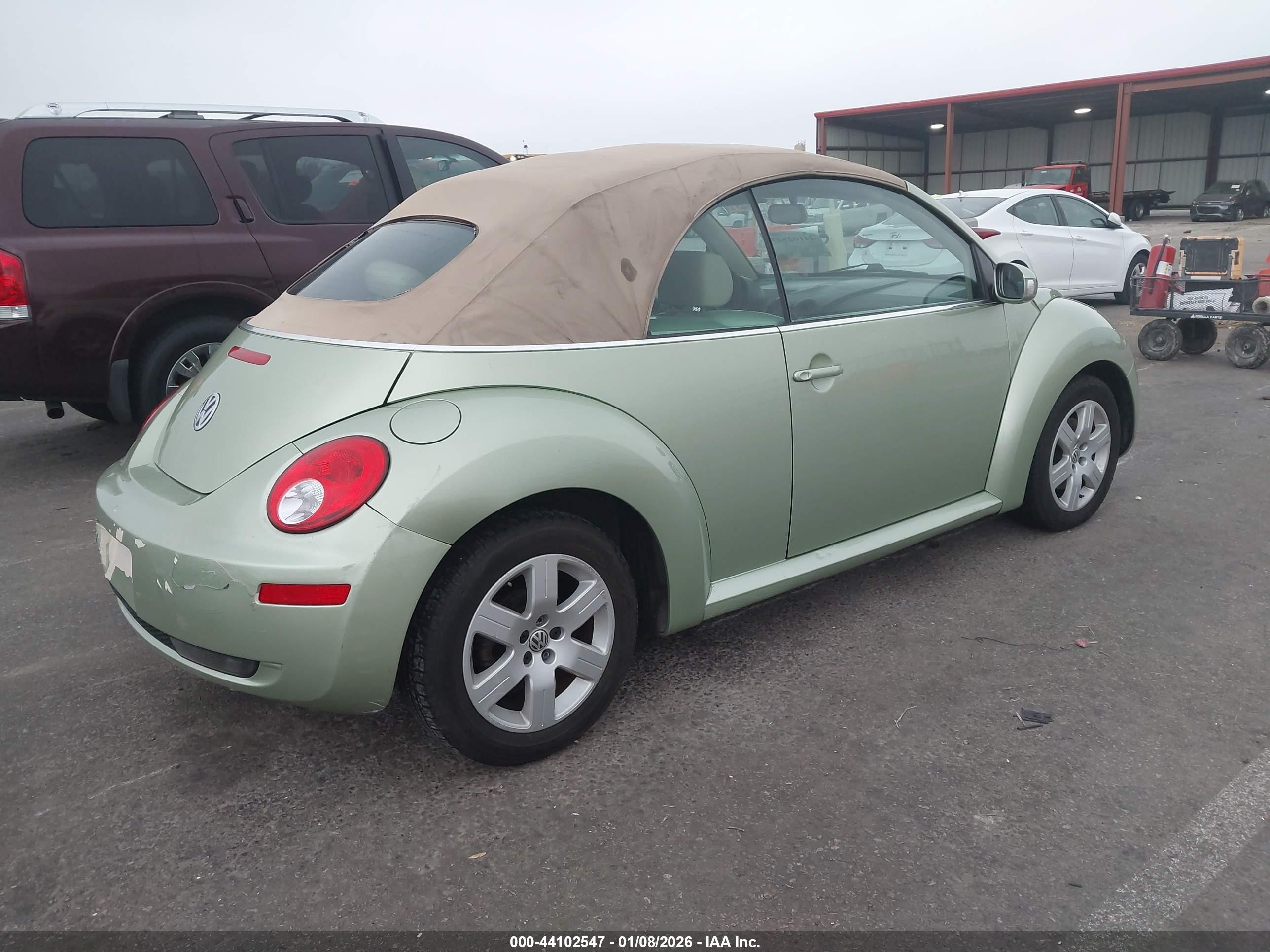 2007 Volkswagen New Beetle 2.5 Green vin: 3VWRF31Y37M413756
