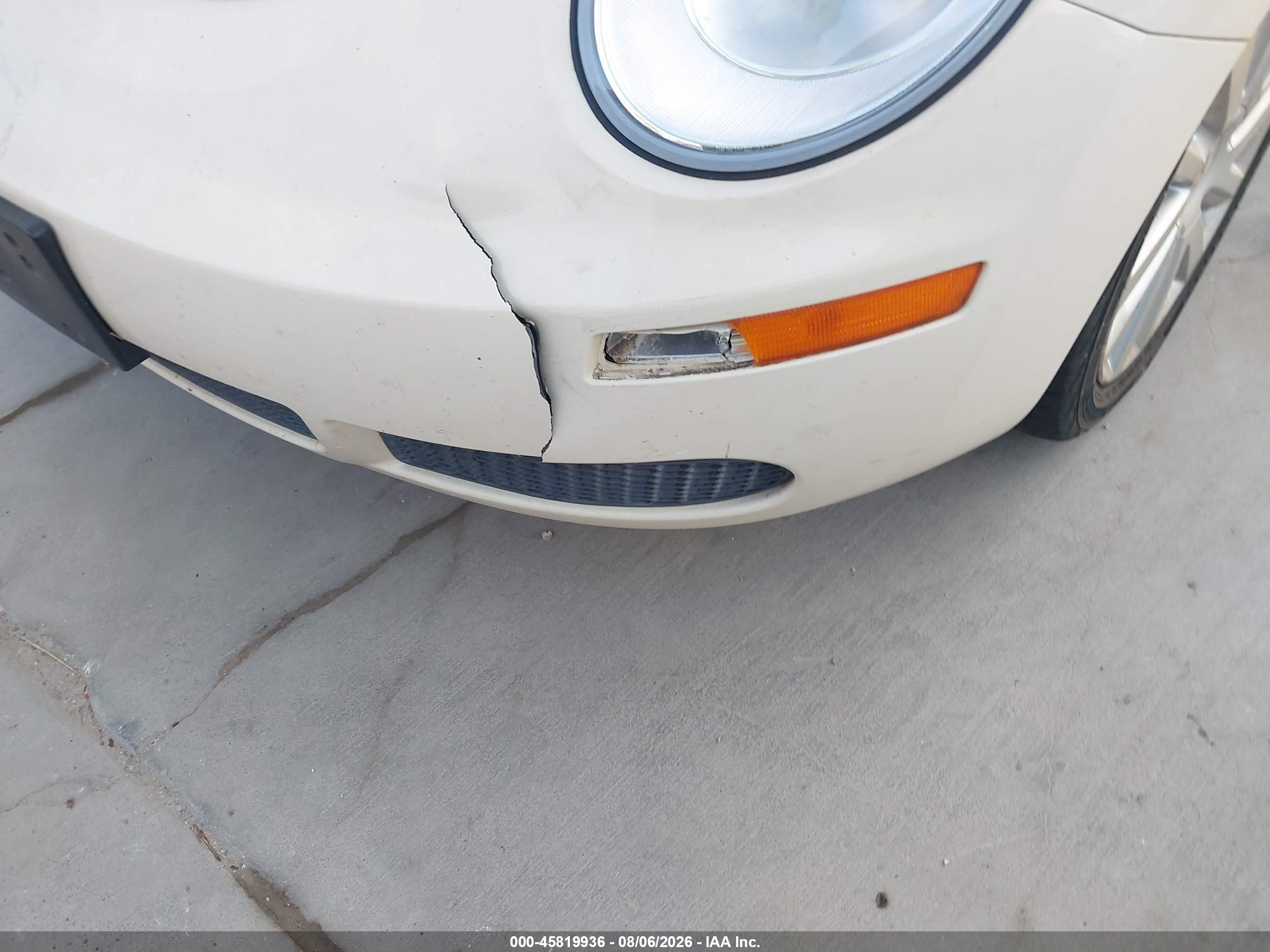 2009 Volkswagen New Beetle 2.5l Cream vin: 3VWRF31Y39M404946