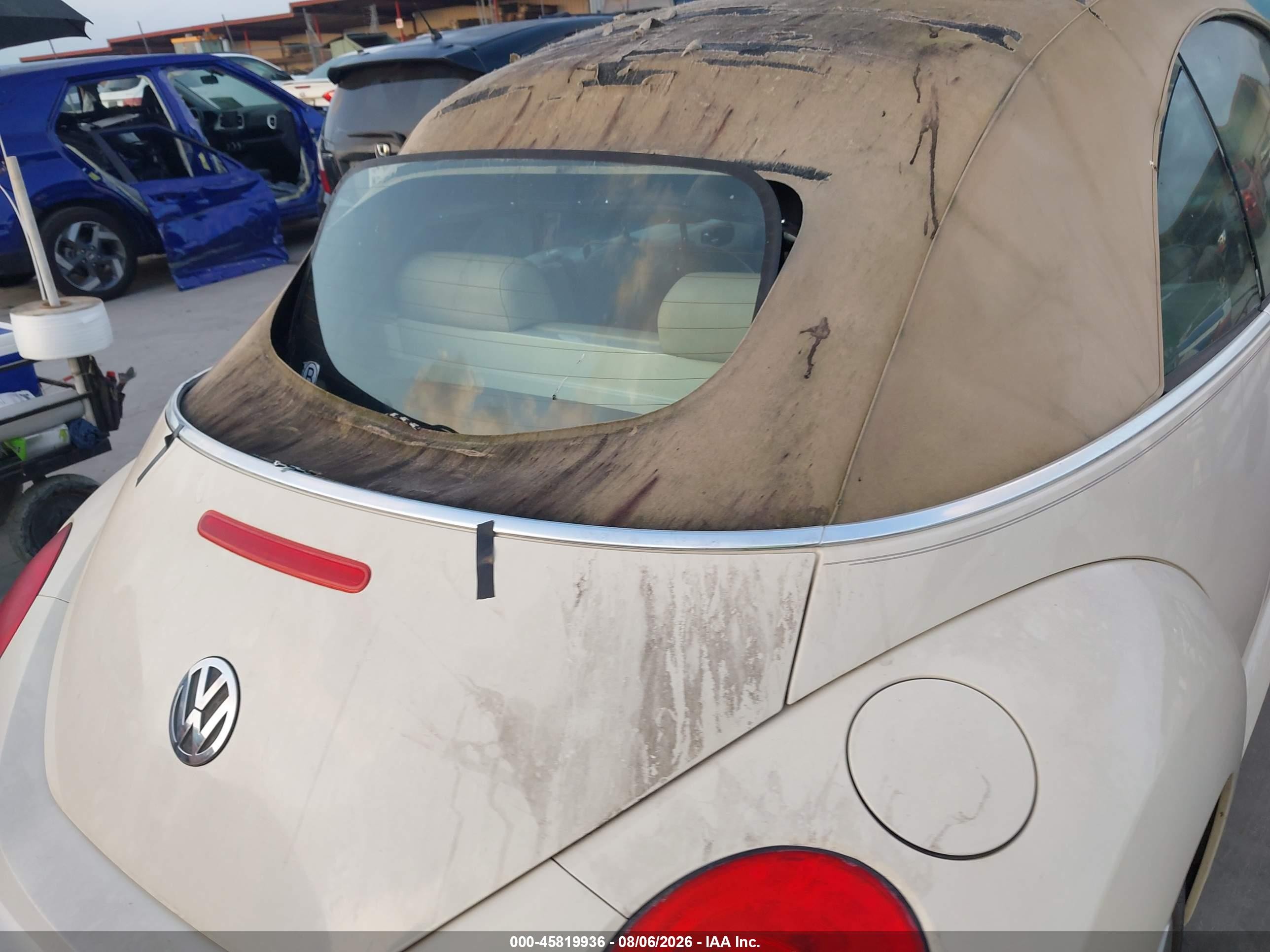2009 Volkswagen New Beetle 2.5l Cream vin: 3VWRF31Y39M404946