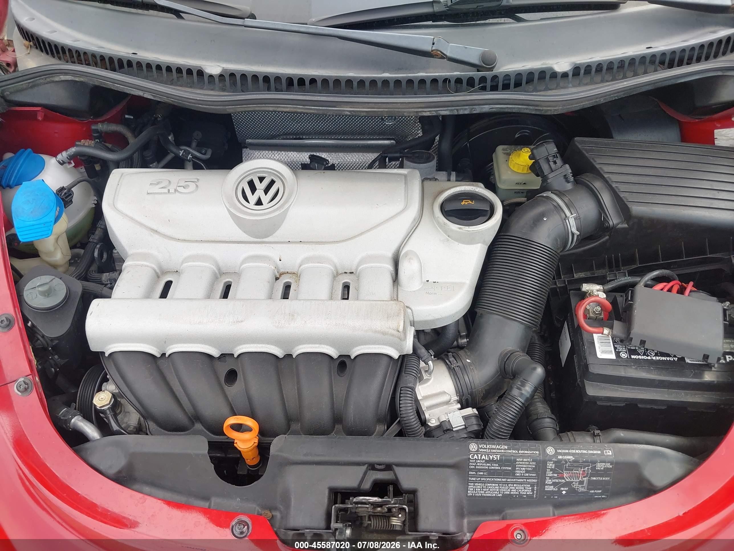 2006 Volkswagen New Beetle 2.5 Красный vin: 3VWRF31Y56M312510