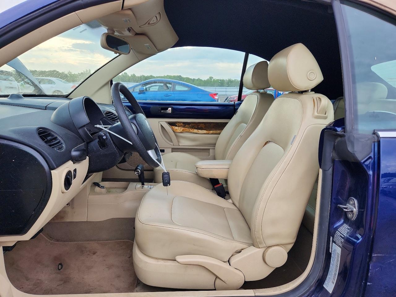 2006 Volkswagen New Beetle Convertible Option Package 1 Blue vin: 3VWRF31Y66M319529