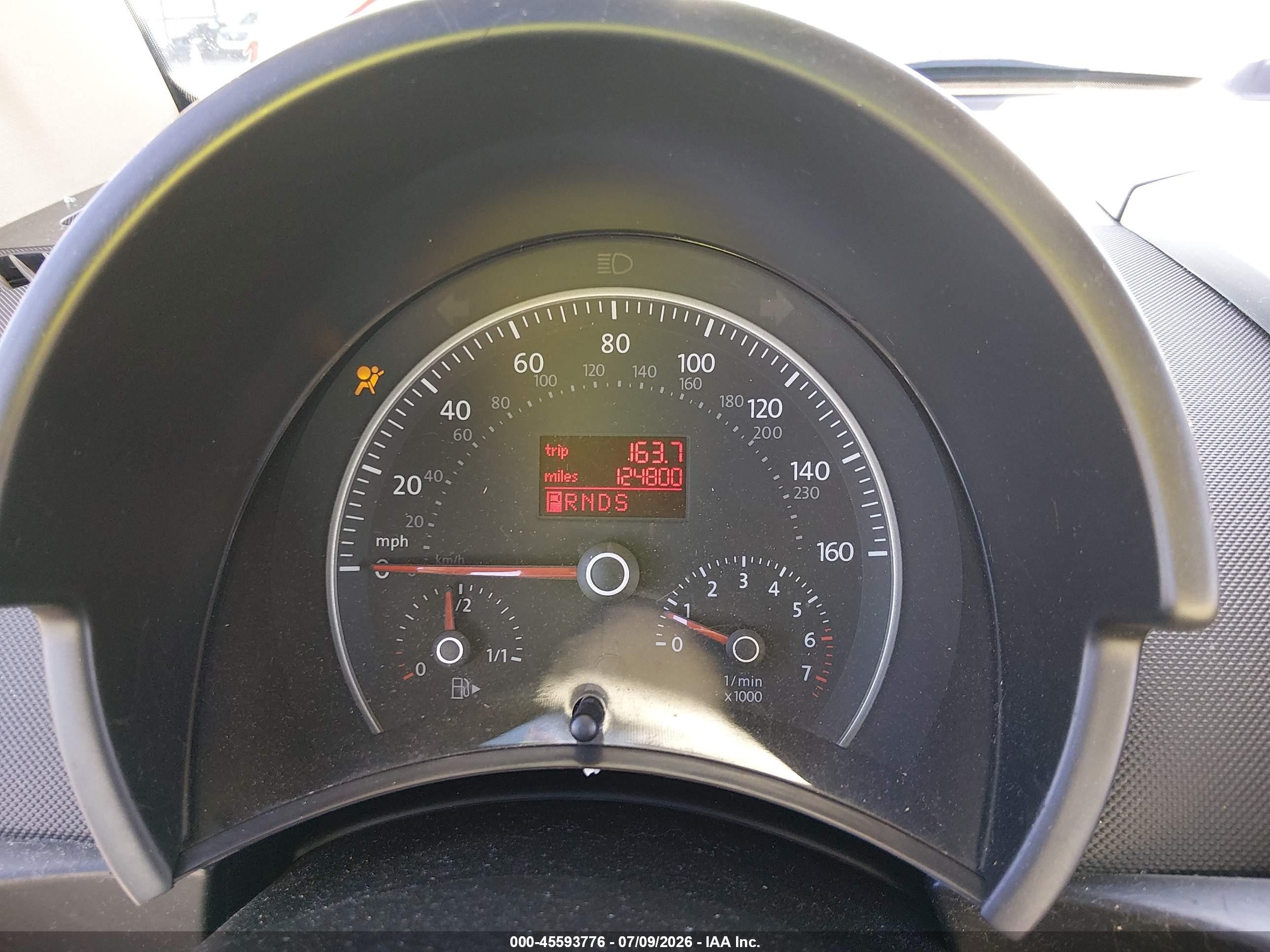 2007 Volkswagen New Beetle 2.5 (a6) Бежевый vin: 3VWRF31Y77M407961