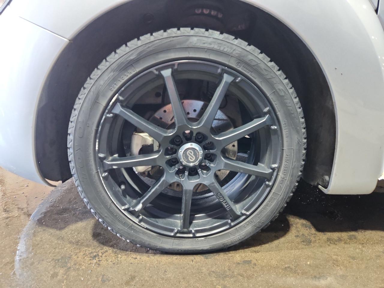 2007 Volkswagen New Beetle Convertible Option Package 1 Silver vin: 3VWRF31Y77M412299 Damage: Left Front Wheel, Curb Rash, > 12 Inches