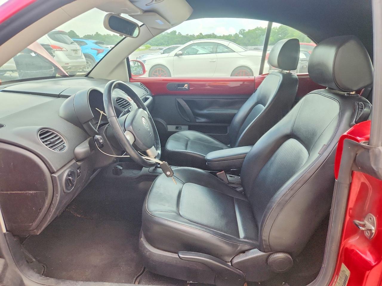 2008 Volkswagen New Beetle Convertible Se Red vin: 3VWRF31Y78M408366